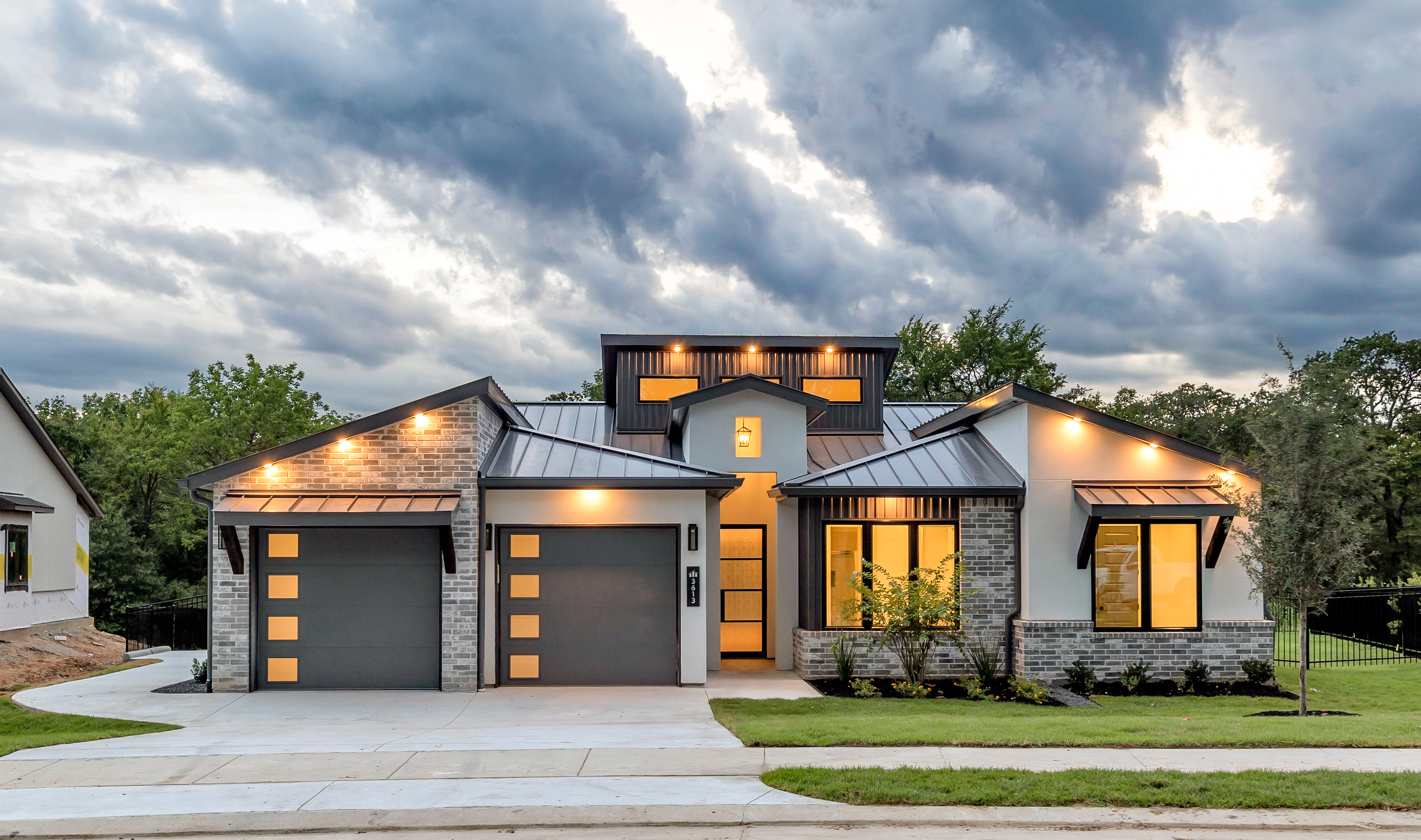 Just Sold! 3613 River Birch Cir header image.