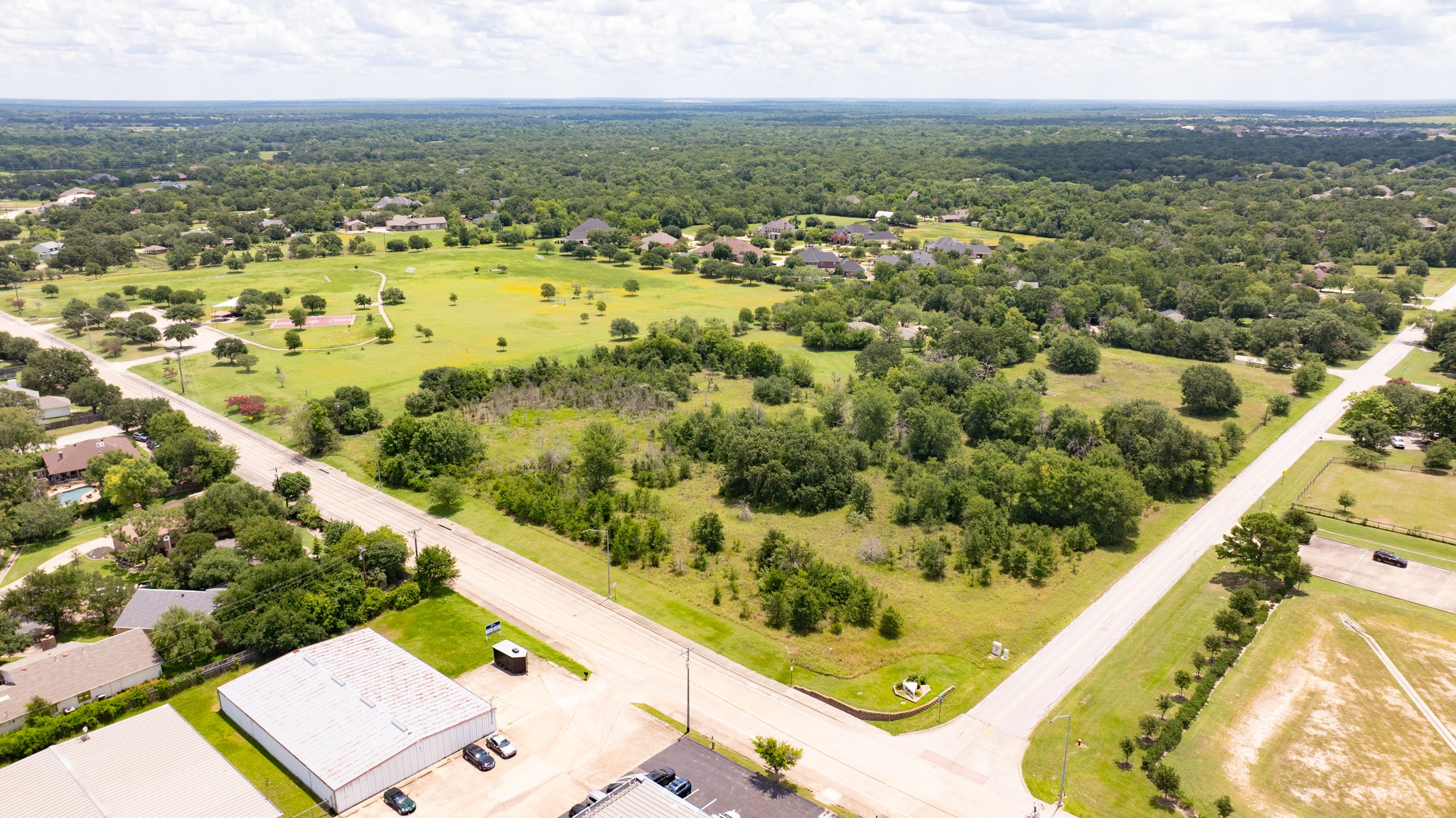 Just Listed! 1201 Foxfire Dr & 1620 Sebesta Rd header image.