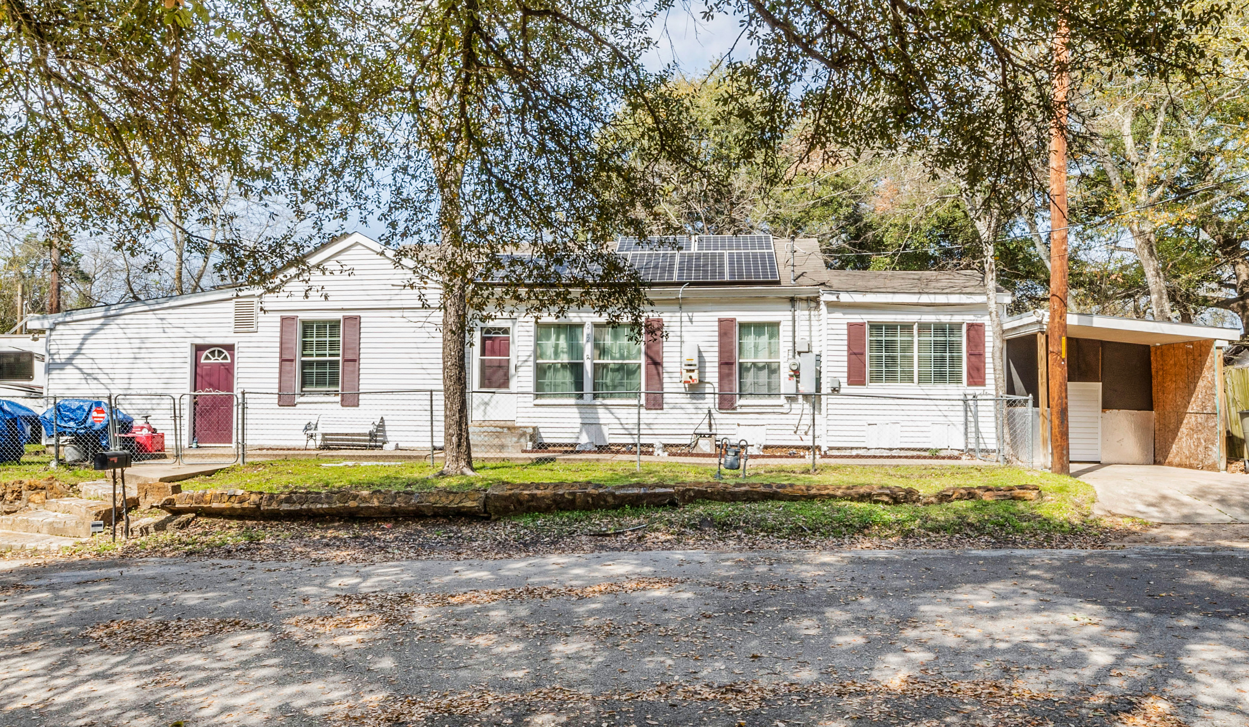 Just Listed! 202 N Hutchins St, Bryan, TX 77803 header image.