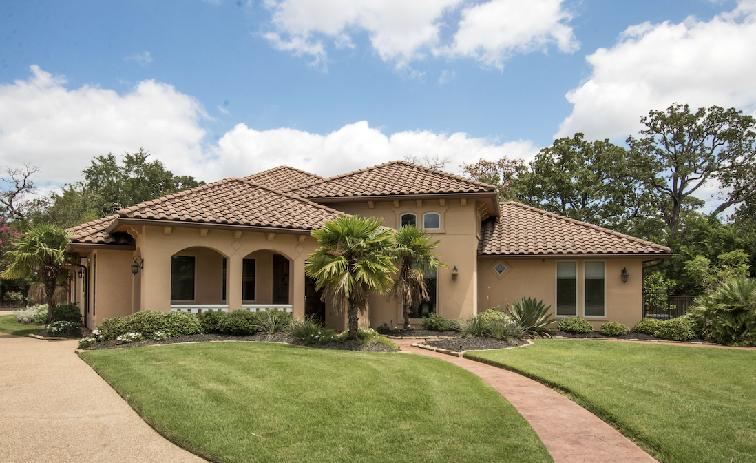 Just Sold! 1019 Lyceum header image.