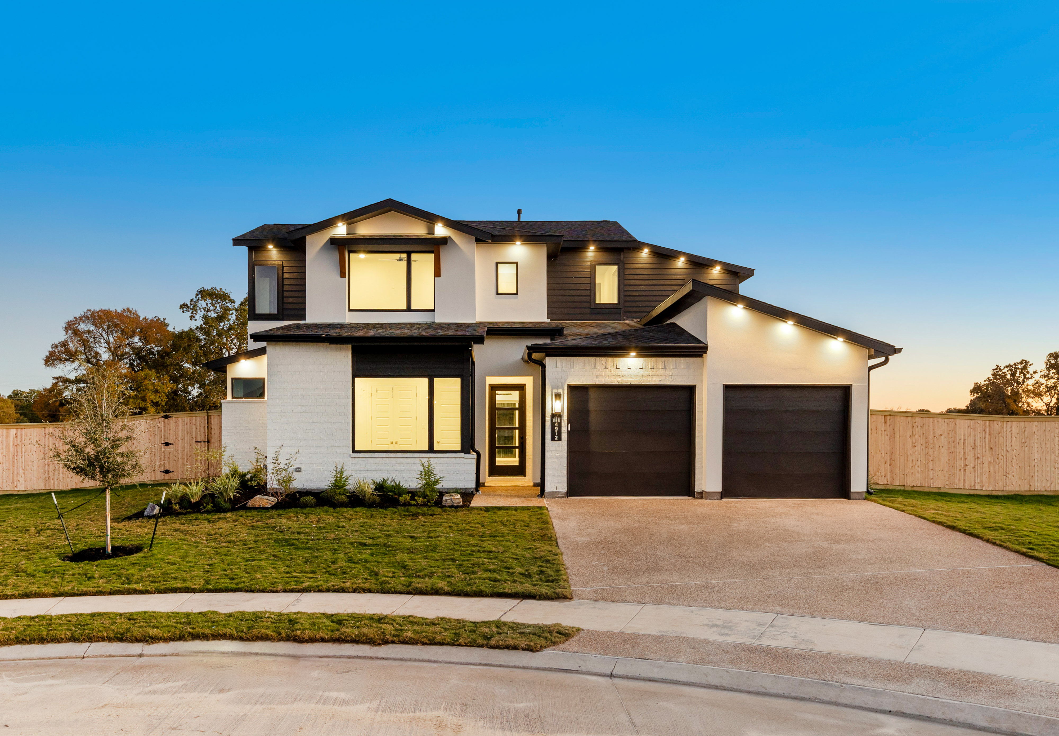 Just Sold! 4912 Crystal Ridge Ct header image.