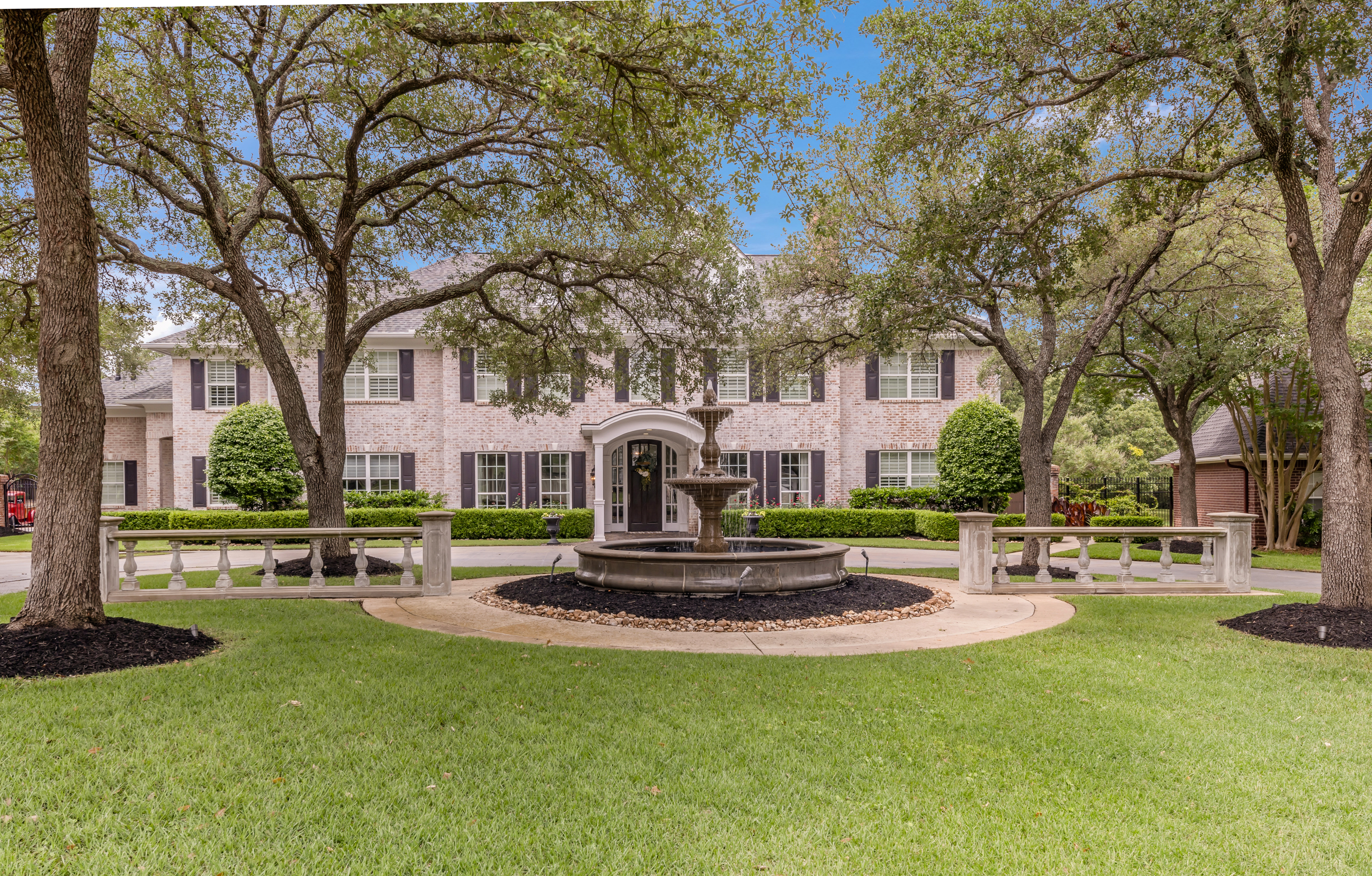 Just Sold! 1009 Sonoma Circle College Station, TX 77845 header image.