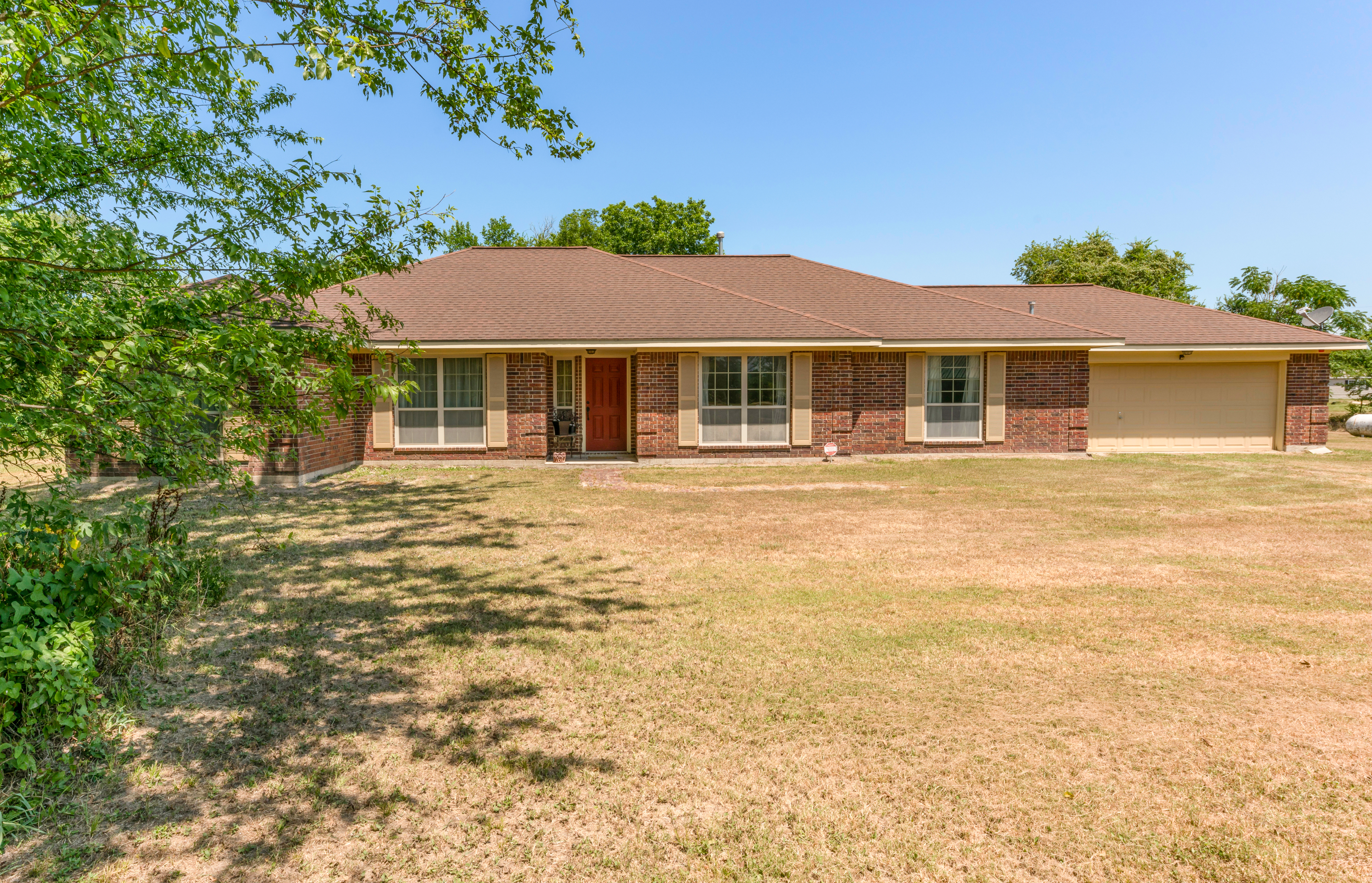 Just Listed! 3602 Strawther Rd header image.