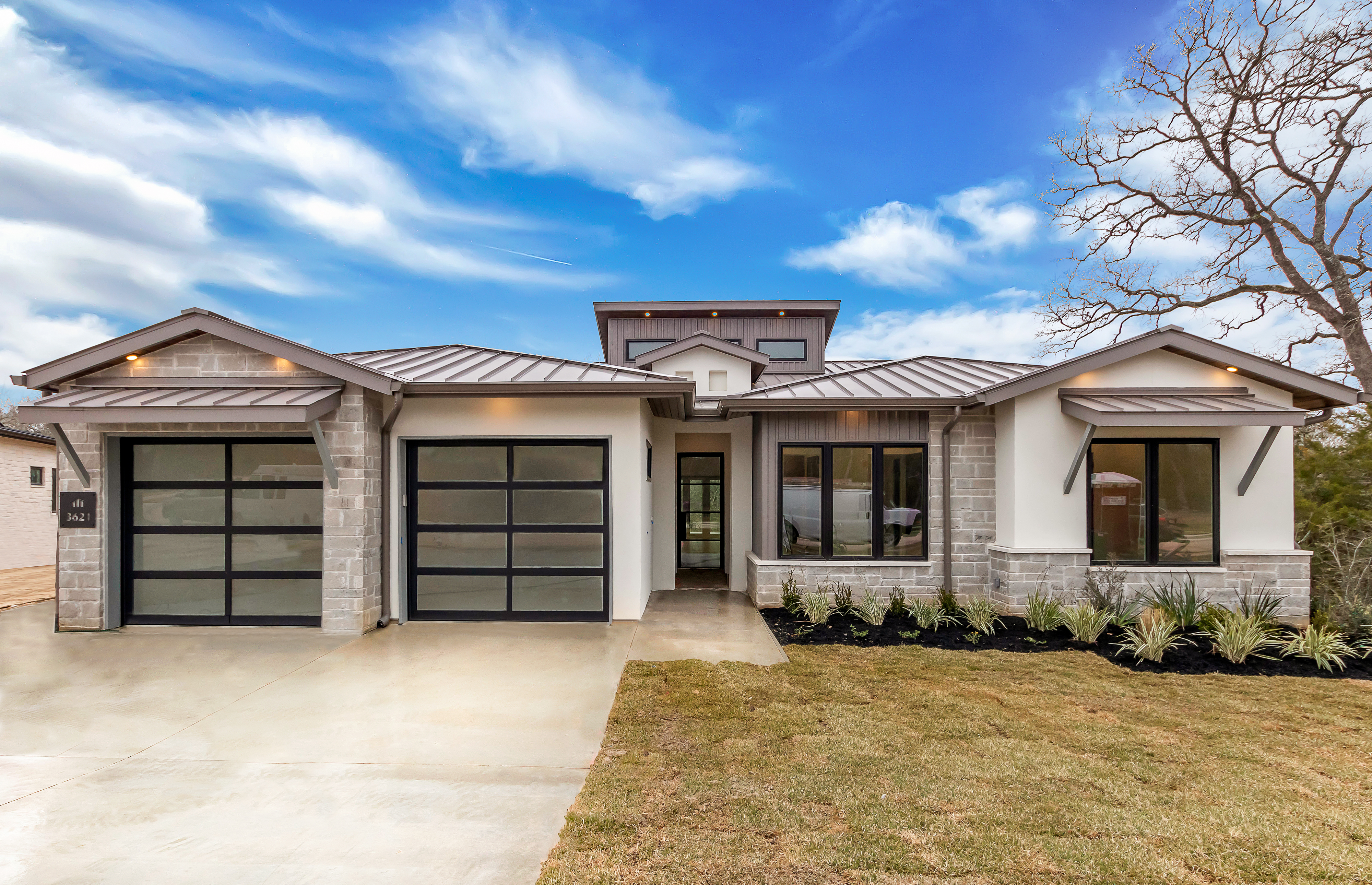 Just Sold | 3621 River Birch Cir header image.