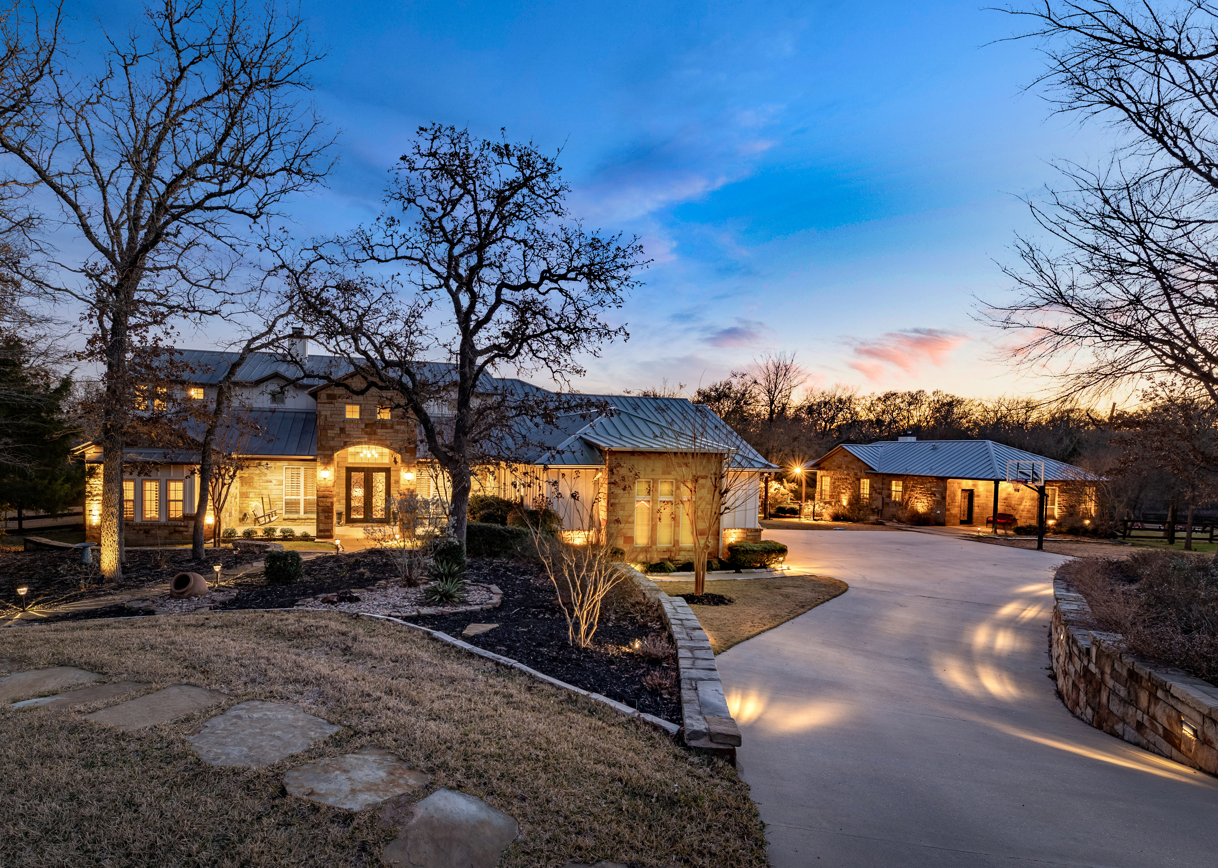 Just Listed! 19155 Tallulah Trail header image.