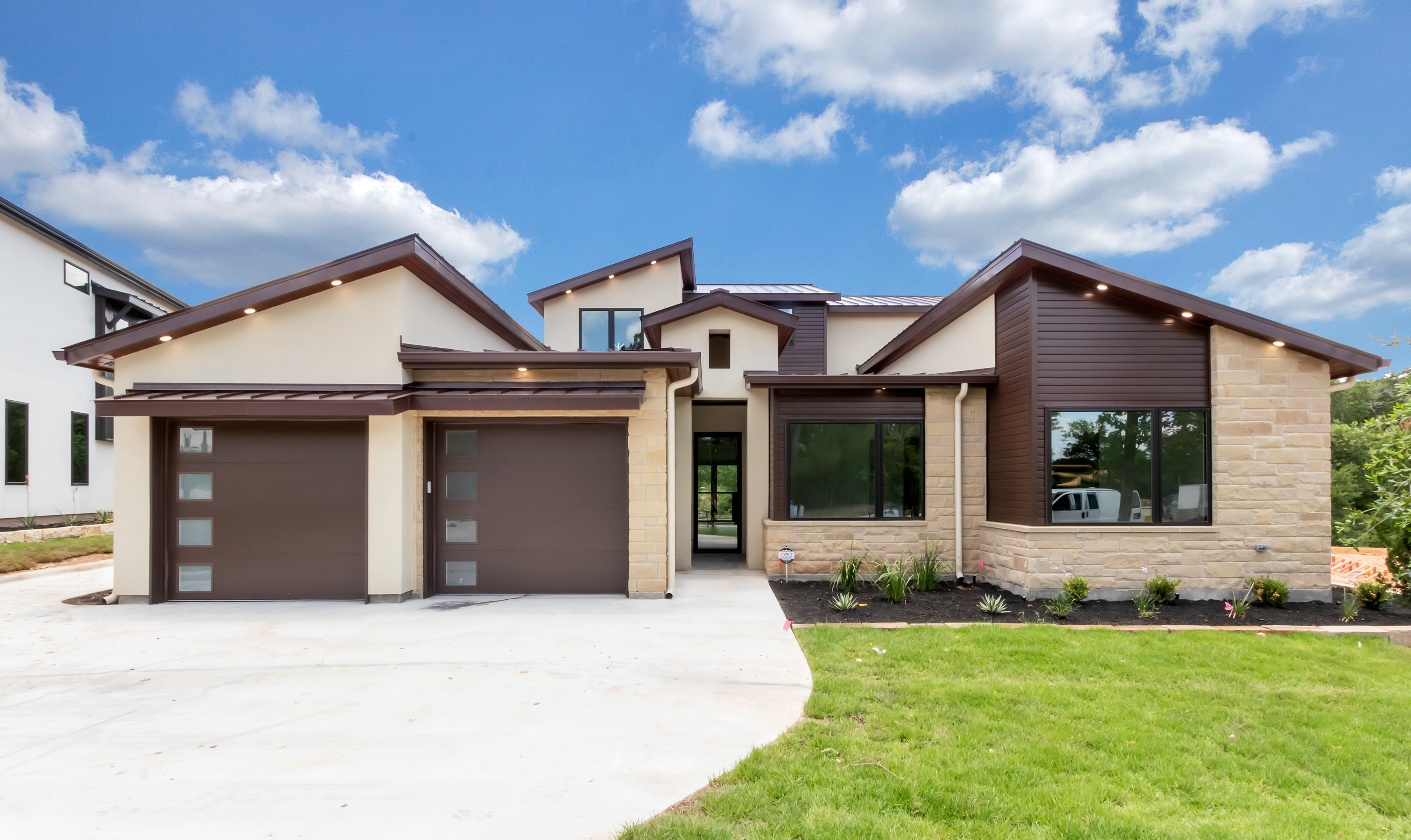 Just Sold | 3629 River Birch Cir header image.