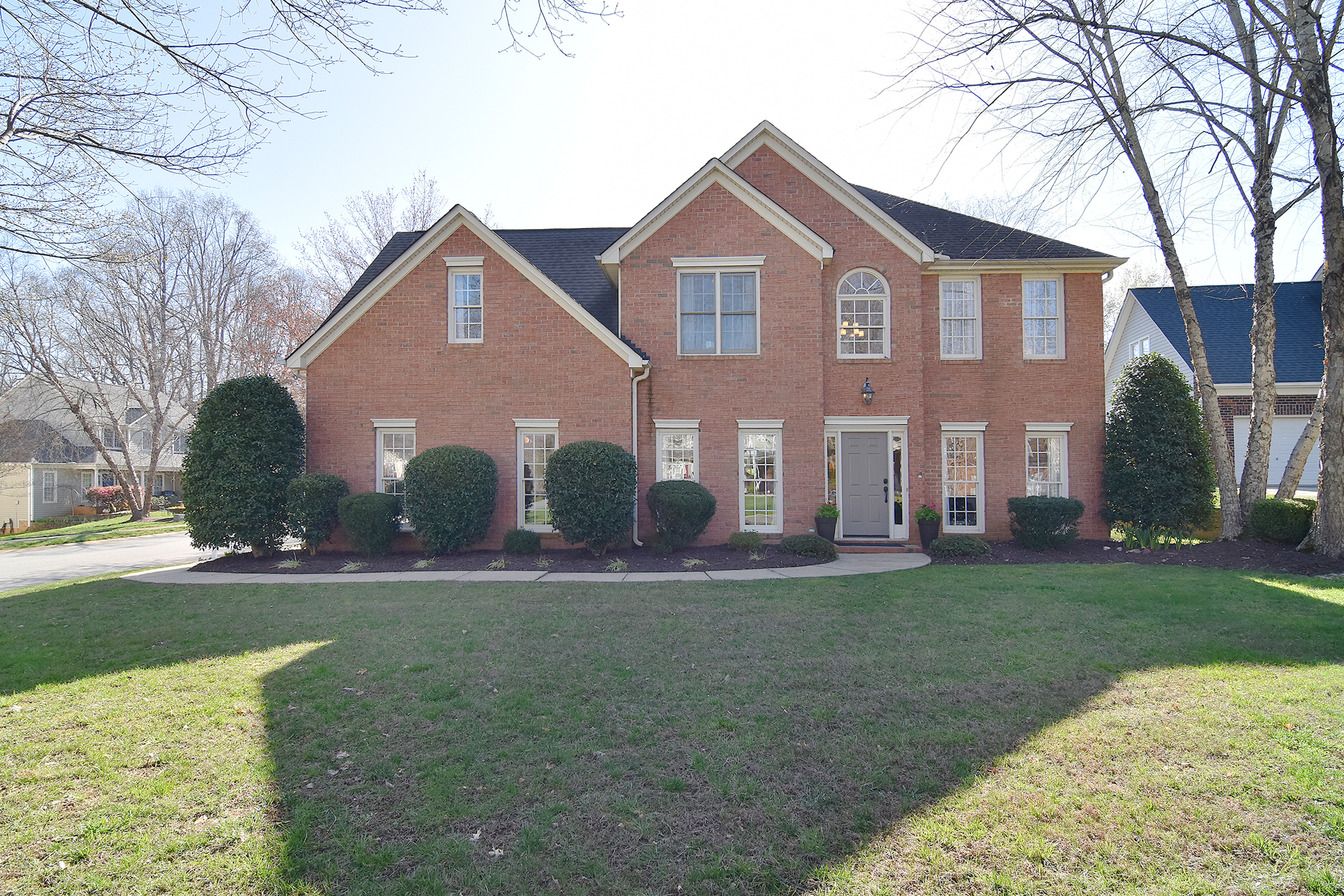 Huntersville Home in Hough High School District header image.