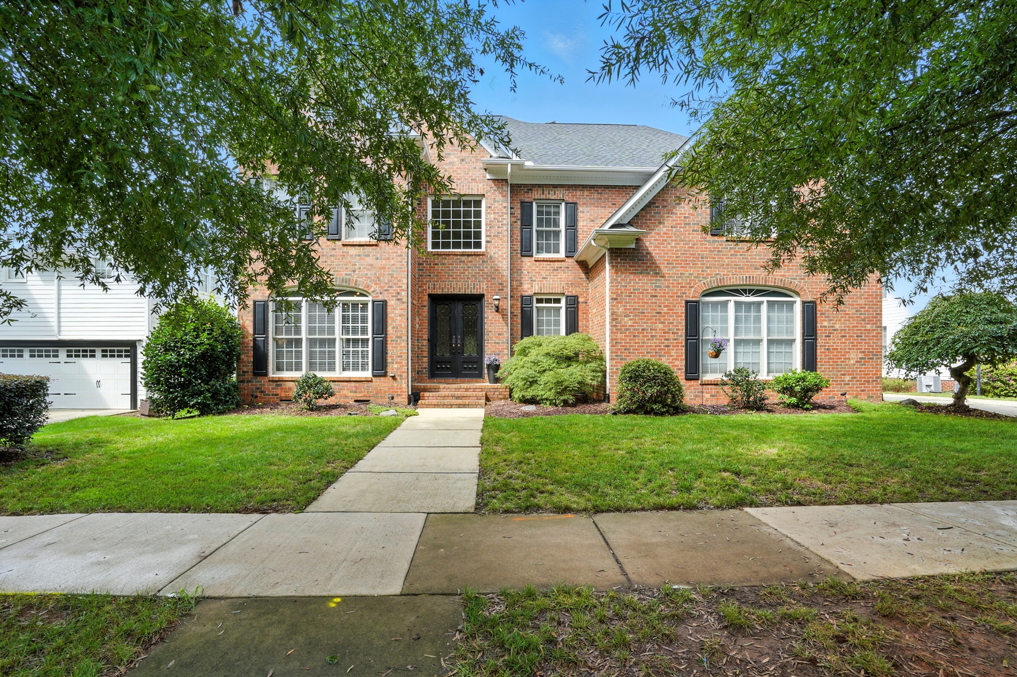 Pond-View Luxury: Your Dream Home Awaits header image.
