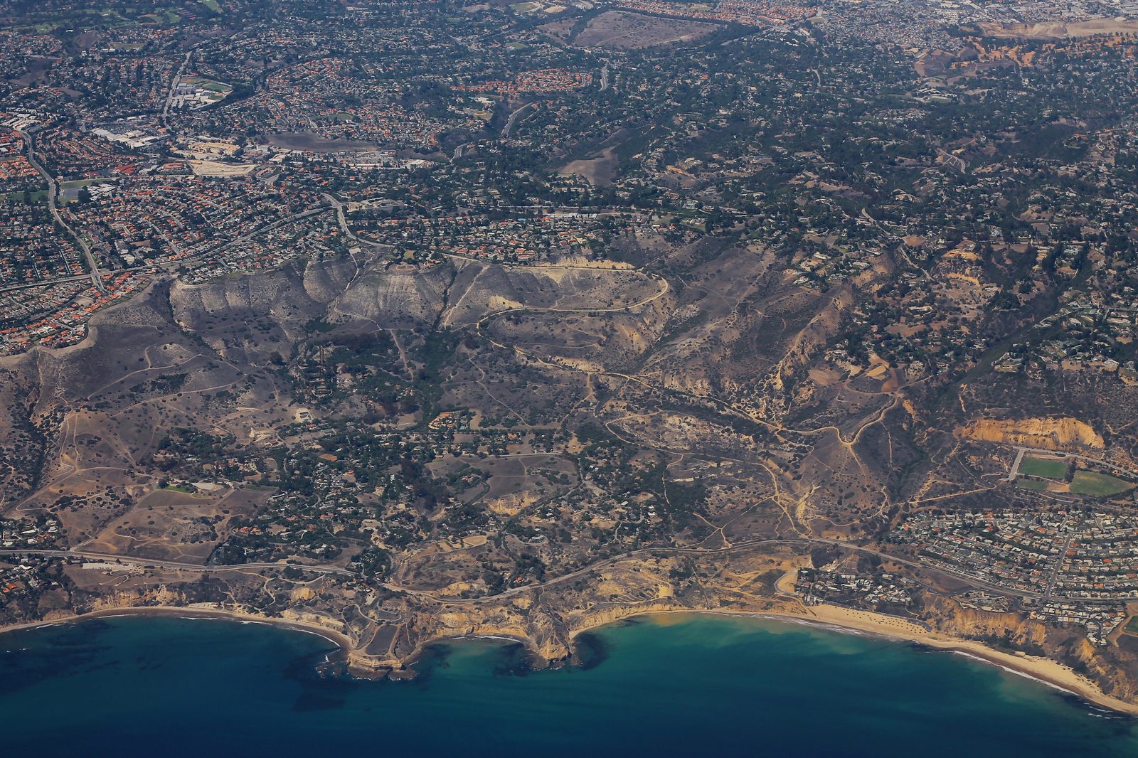 The Palos Verdes Peninsula from the air, including the Portuguese Bend area below Rolling Hills
