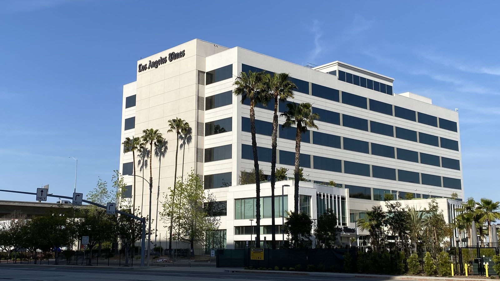 The Los Angeles Times building in El Segundo (2023)