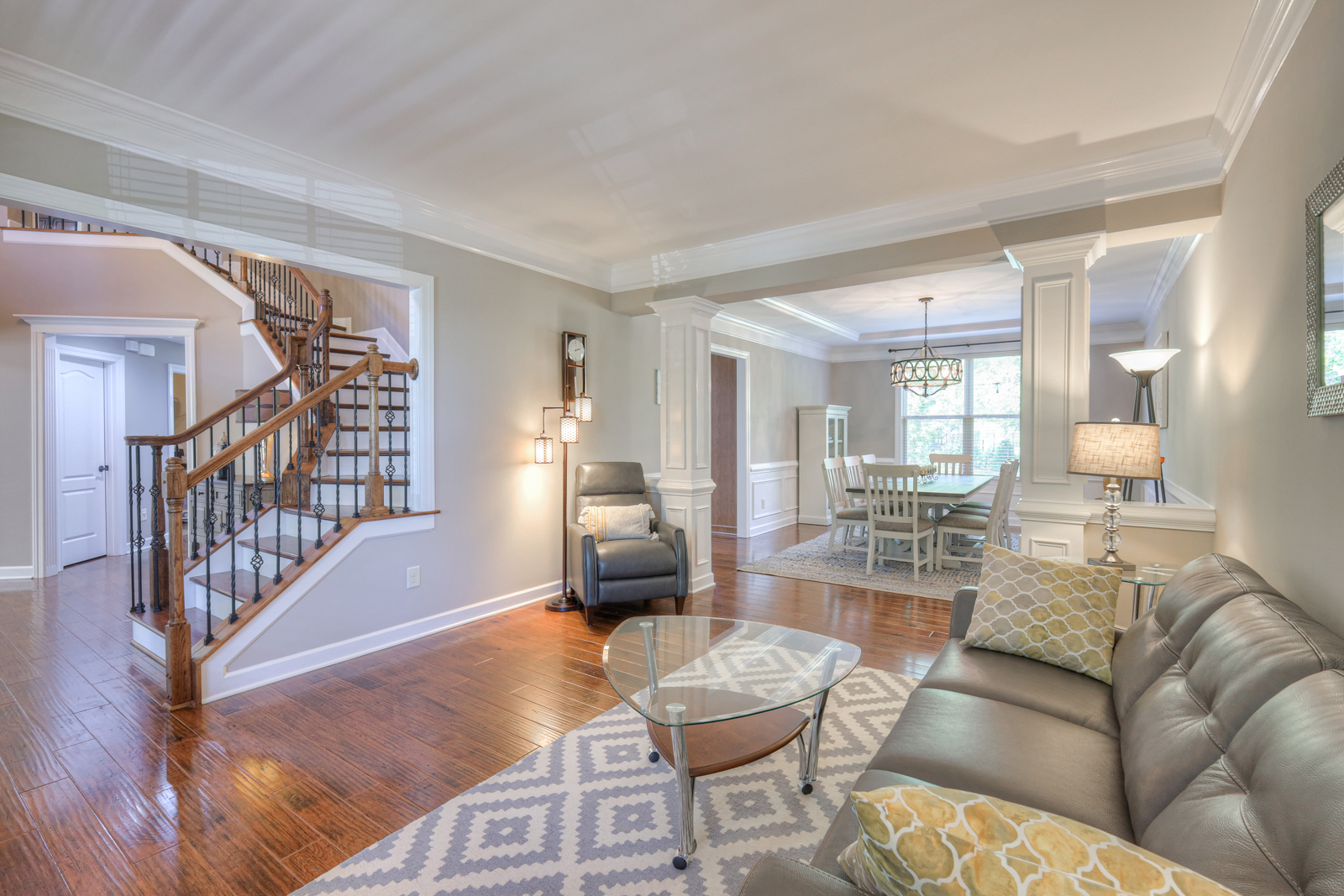 Welcome to Luxury Living in Franklin header image.