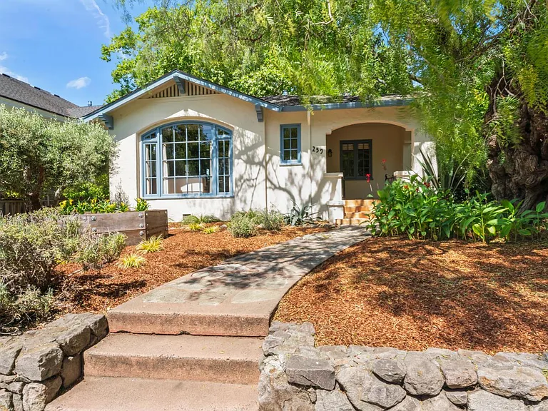 Just Sold in Napa! 259 Franklin St. — Another Win for Our Clients header image.