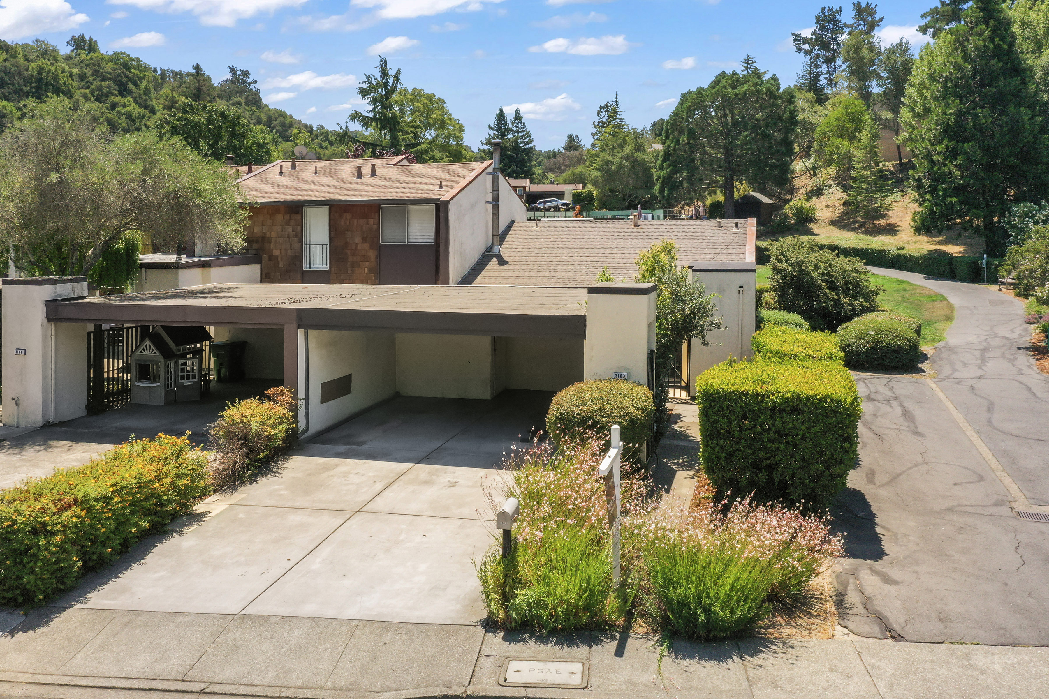 Just Sold! 3163 Valley Green Ln, Napa – Representing Our Sellers header image.