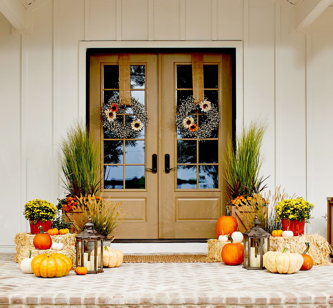 Maximizing Your Home's Value with Fall Renovations header image.