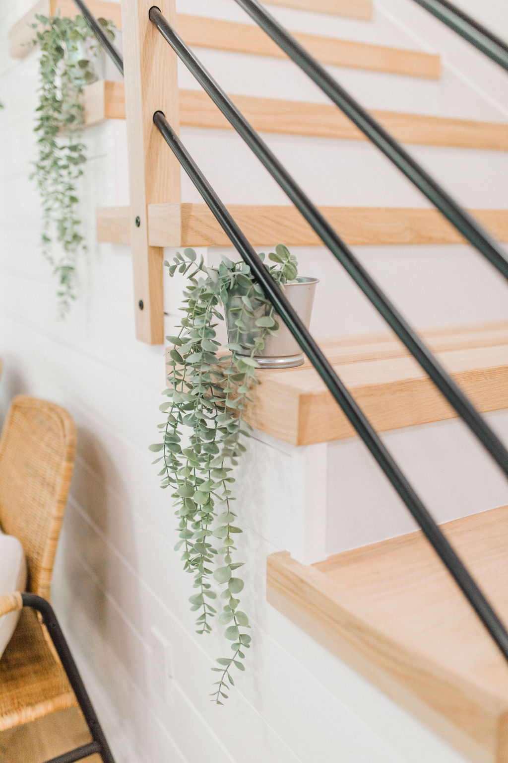 What Does Pending Sale Mean? header image.