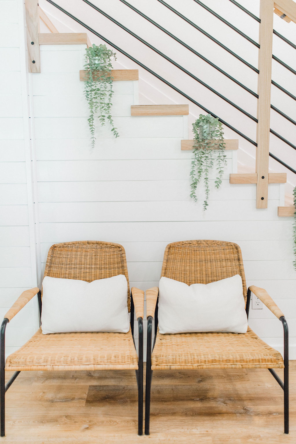 Don’t Overdo It When Decluttering to Sell Your Home header image.