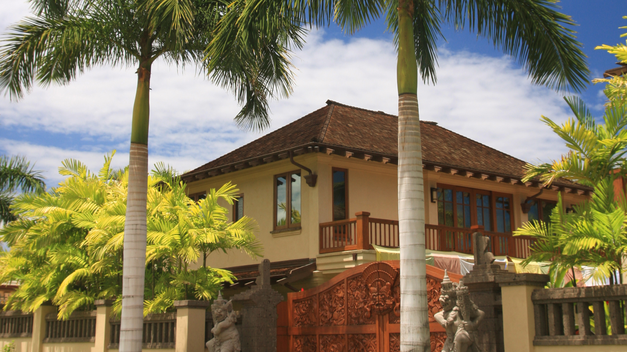 3 Things You Should Know When Buying a Home where Hurricanes Happen (such as Florida) header image.