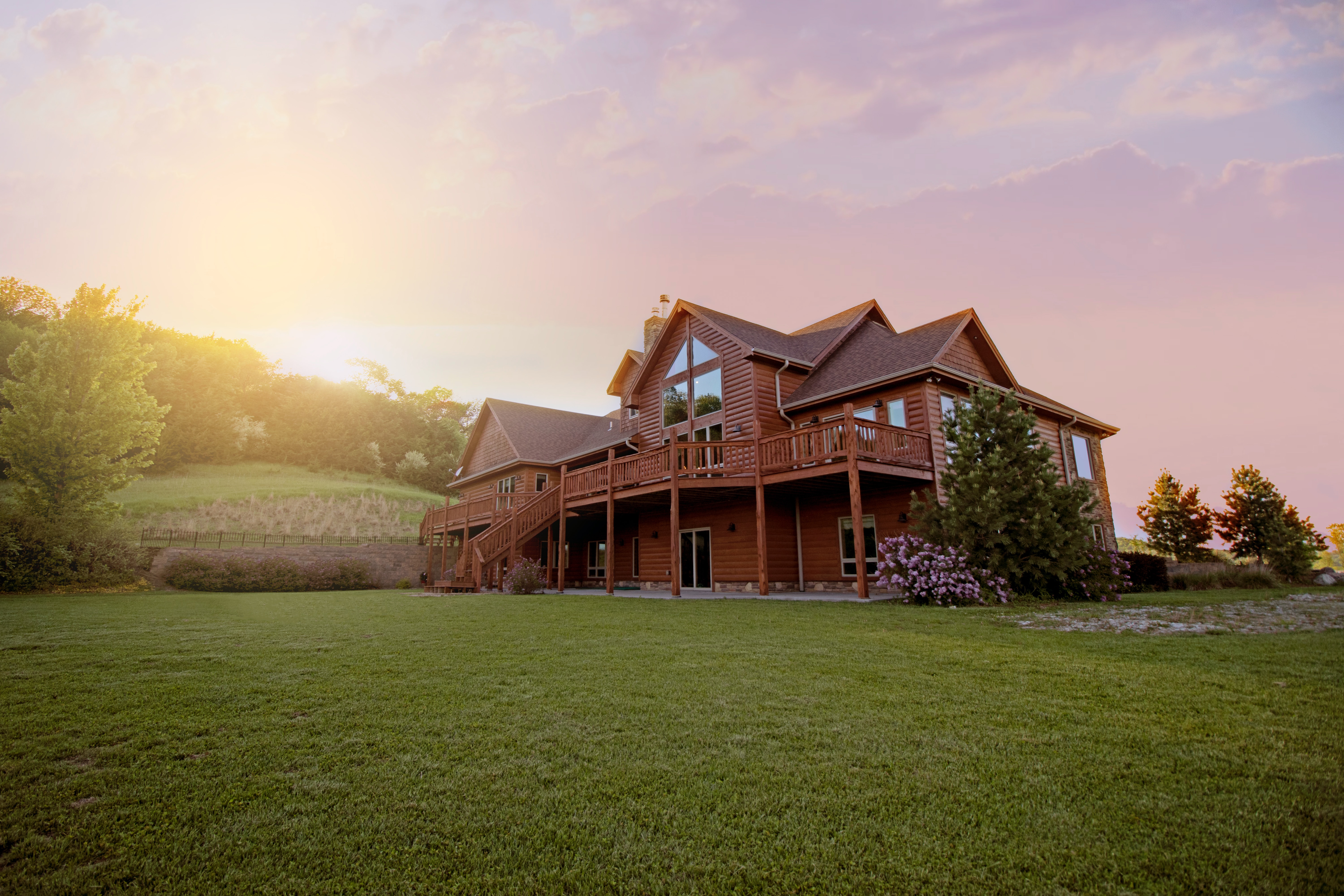 Rural Retreats: Buying Land and Building Your Dream Home in Tennessee header image.