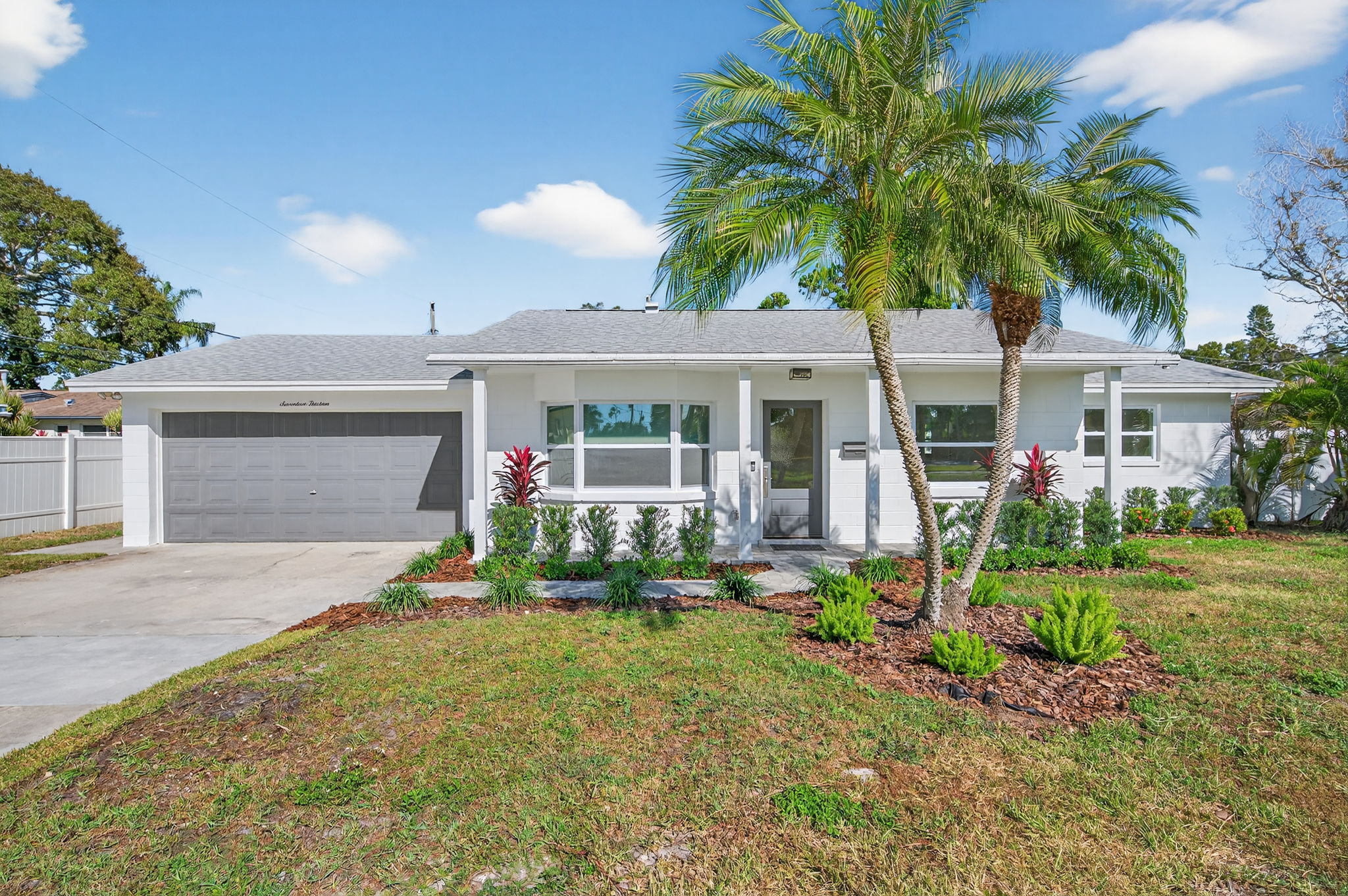 Buying a home in St Petersburg Florida neighborhood