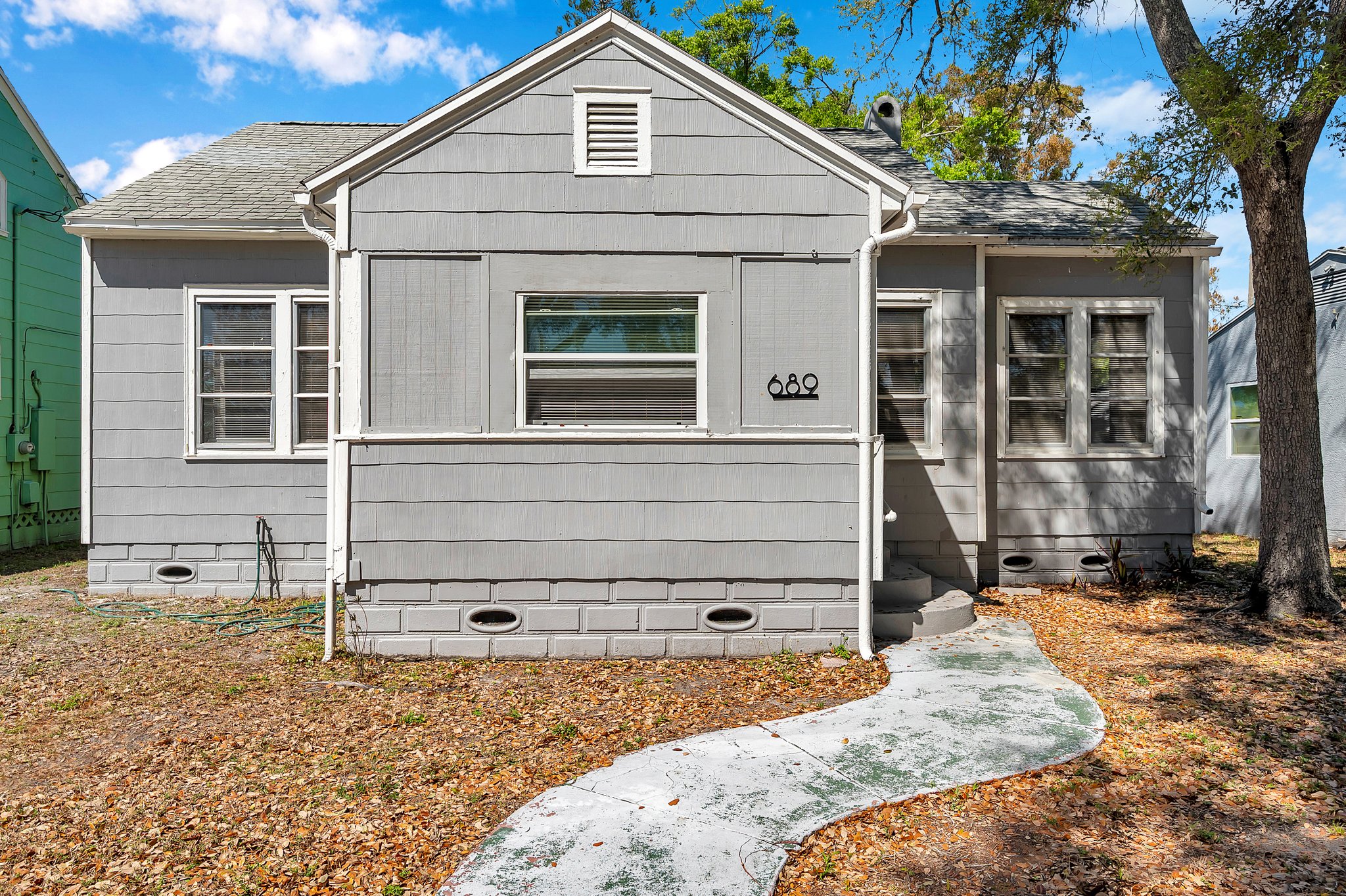 Renting vs. Buying a Bigger Home: What Makes Sense for Families? header image.