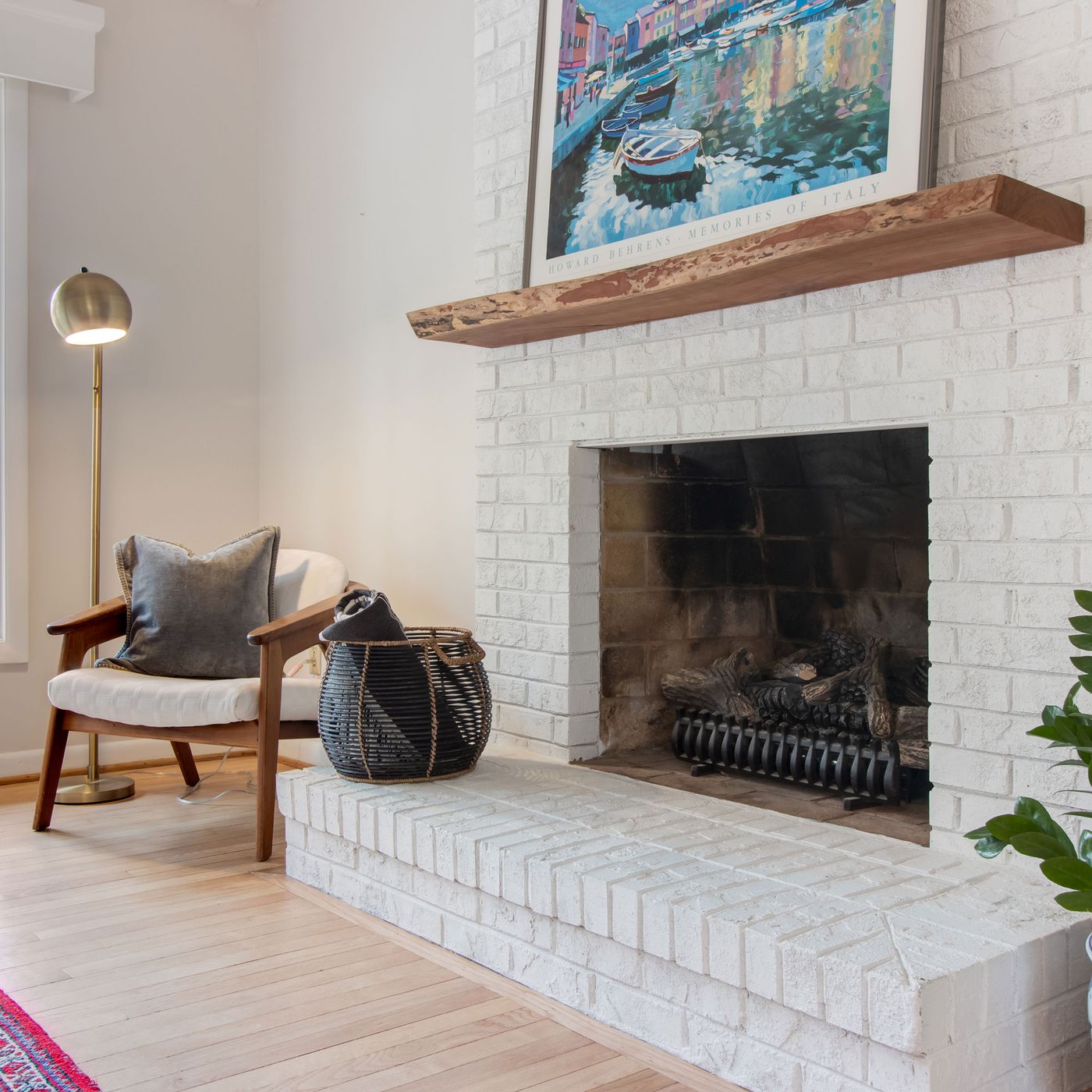 7 Things You Should Paint Instead of Replace to Save Money header image.