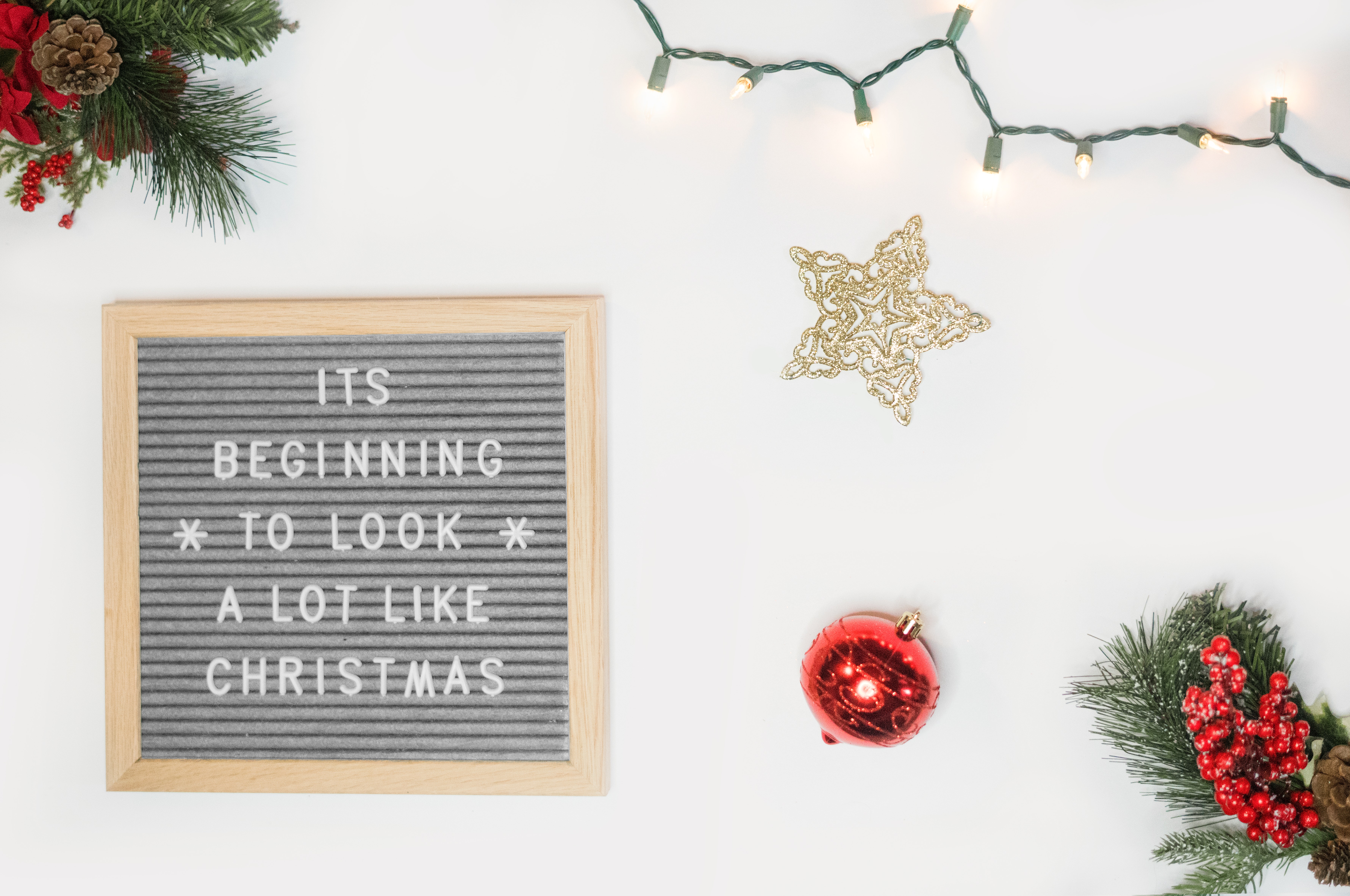 Hacks to Make This Year’s Holiday Season a Breeze header image.