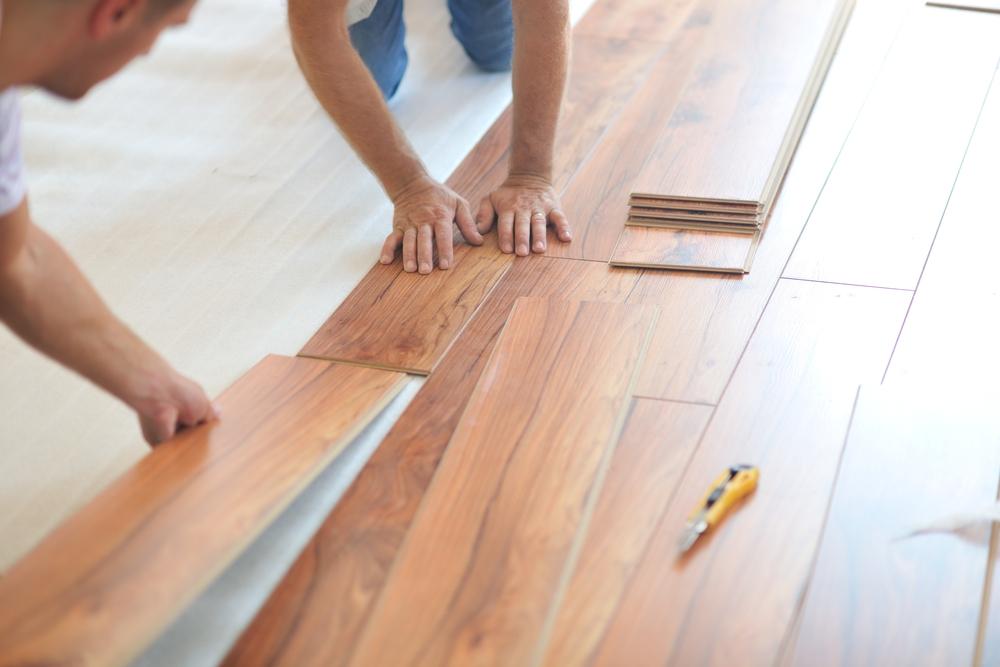How to Choose the Right Laminate Flooring header image.