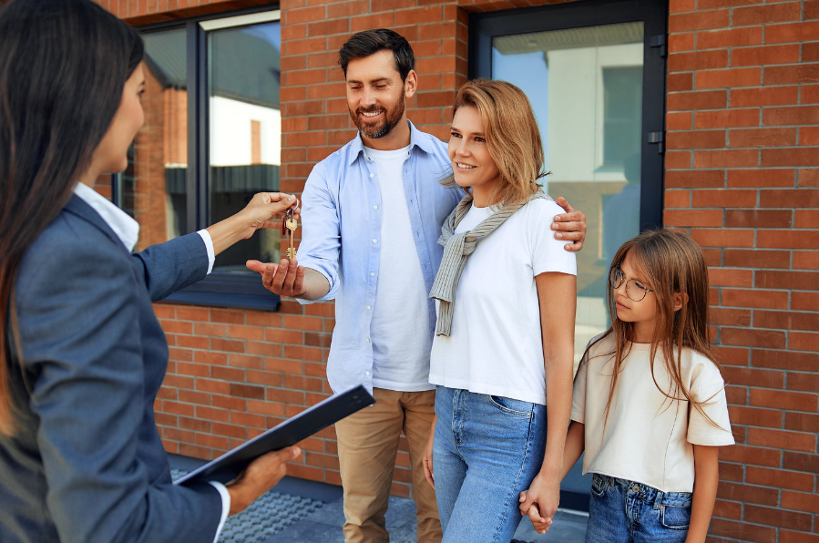 Following These 10 Easy Steps to Buy a Home in Orlando header image.
