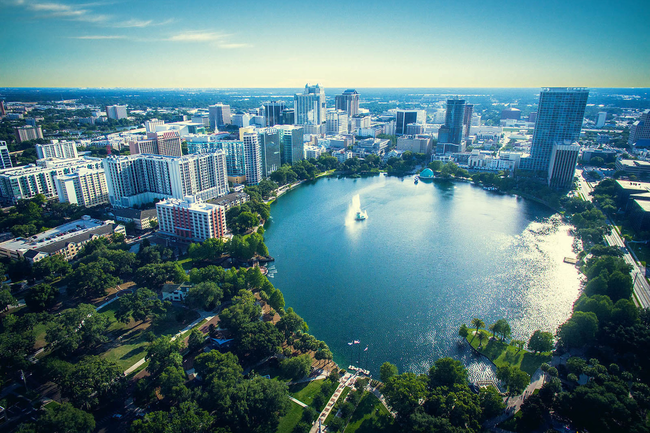 The Thriving Orlando Arts Scene: A Guide to the City's Cultural Offerings header image.