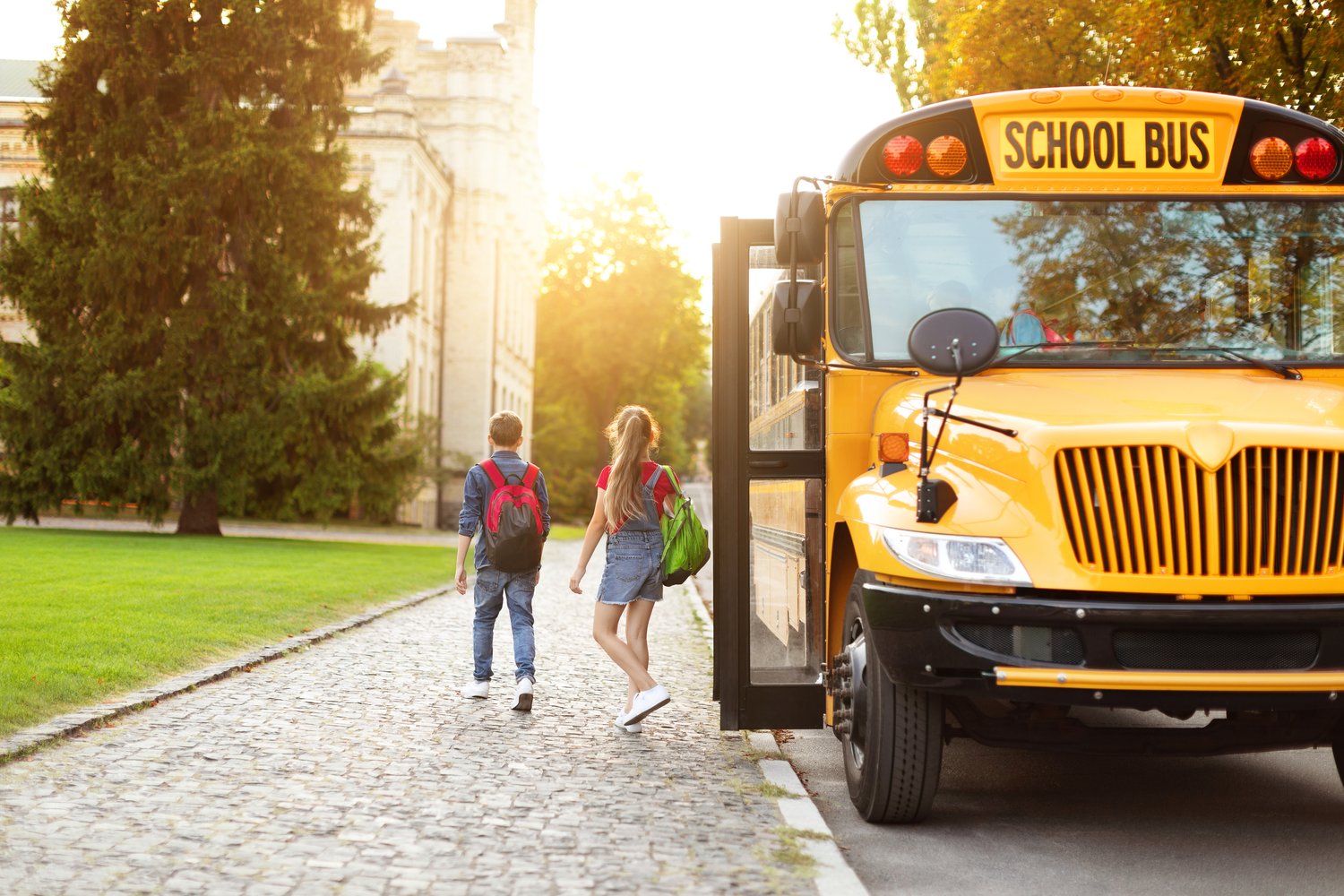 Finding Your Dream School District: Navigating Education Options in Orlando Real Estate header image.