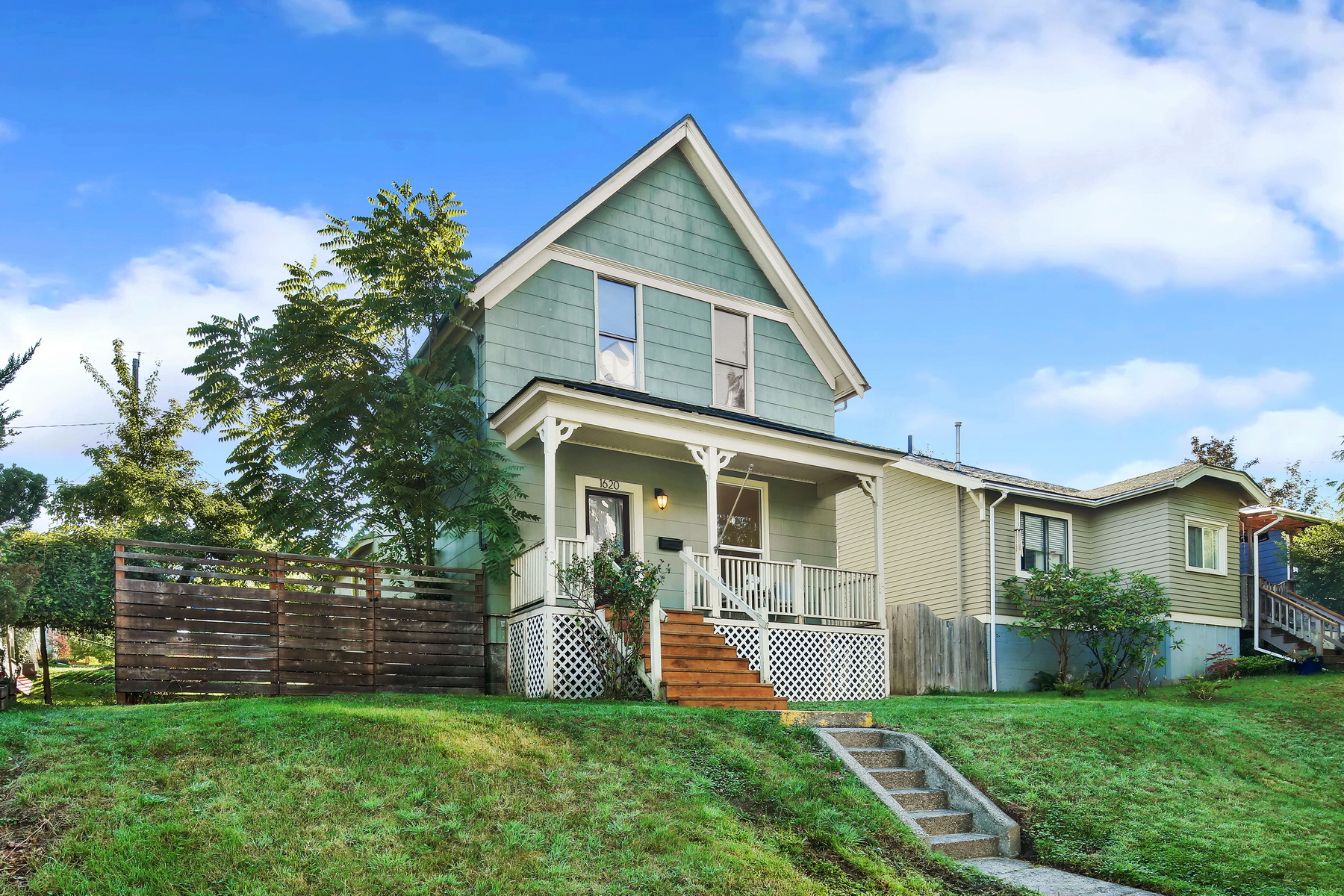 1620 Grant St header image.