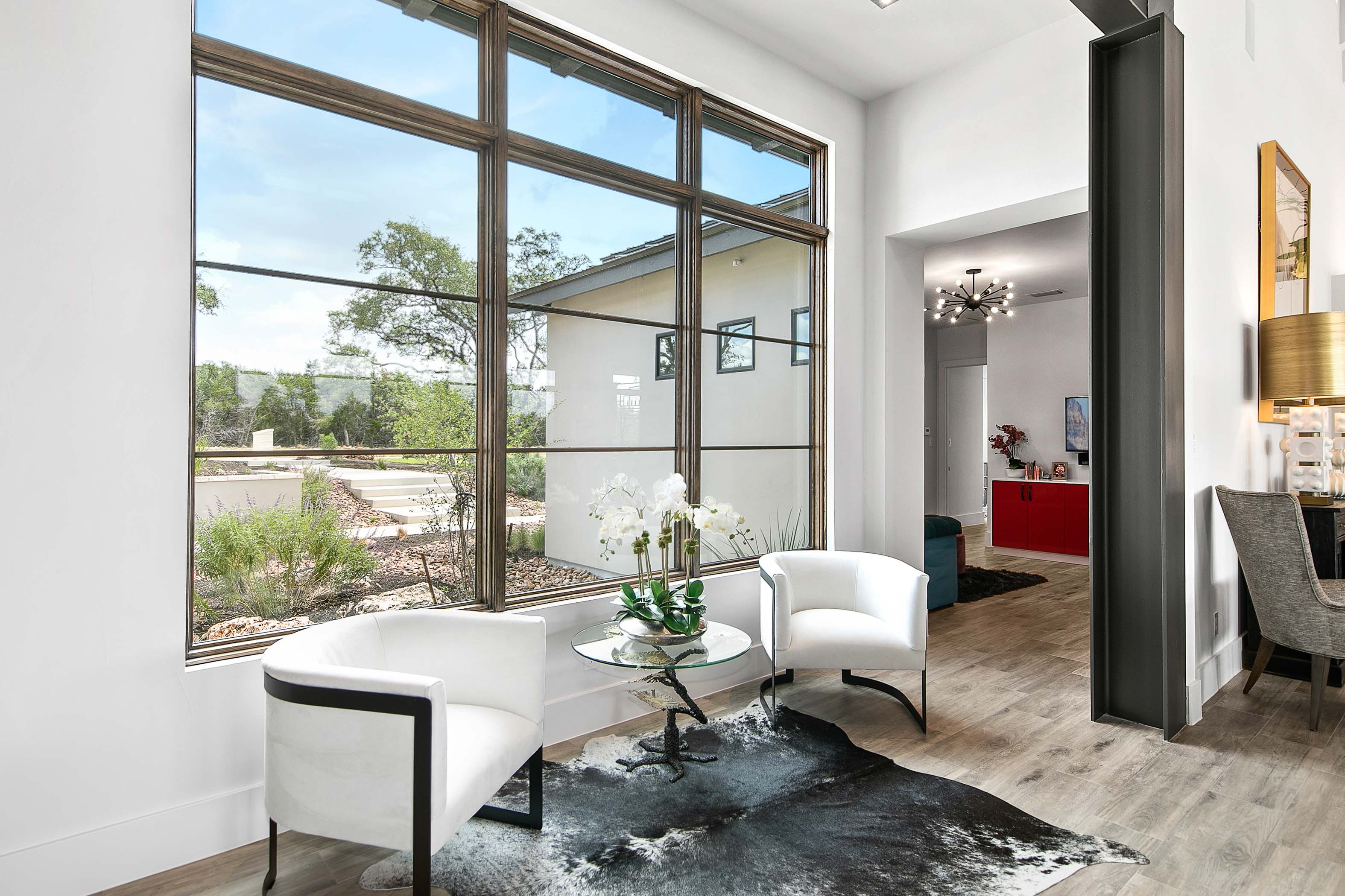 Navigating The Texas Housing Market When Multiple Offers Is the New Normal header image.
