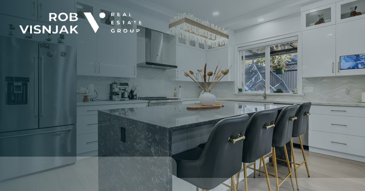 Modern kitchen with island seating in a Grandview Heights home