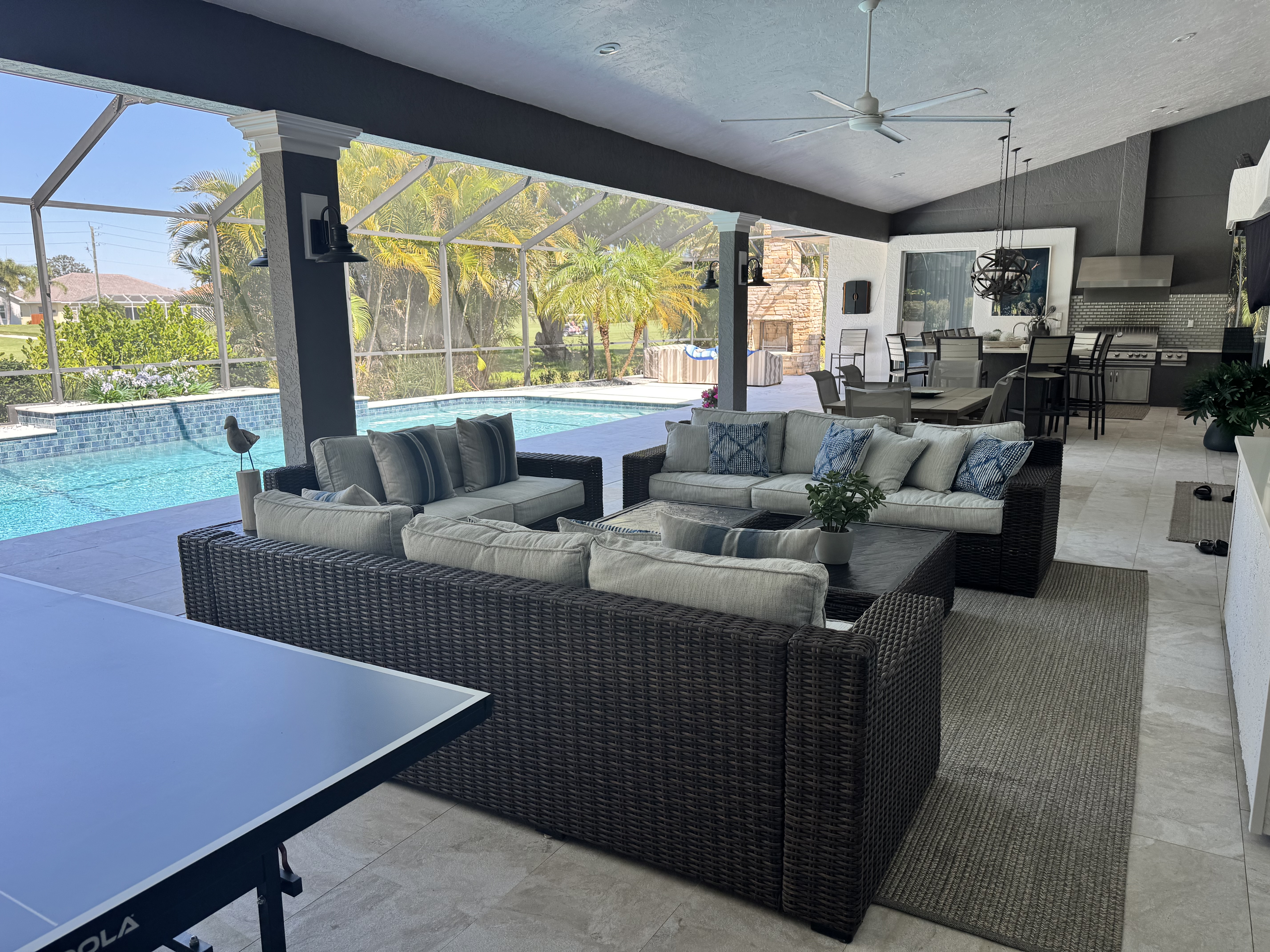 5 Star Outdoor Living Spaces in Sarasota header image.