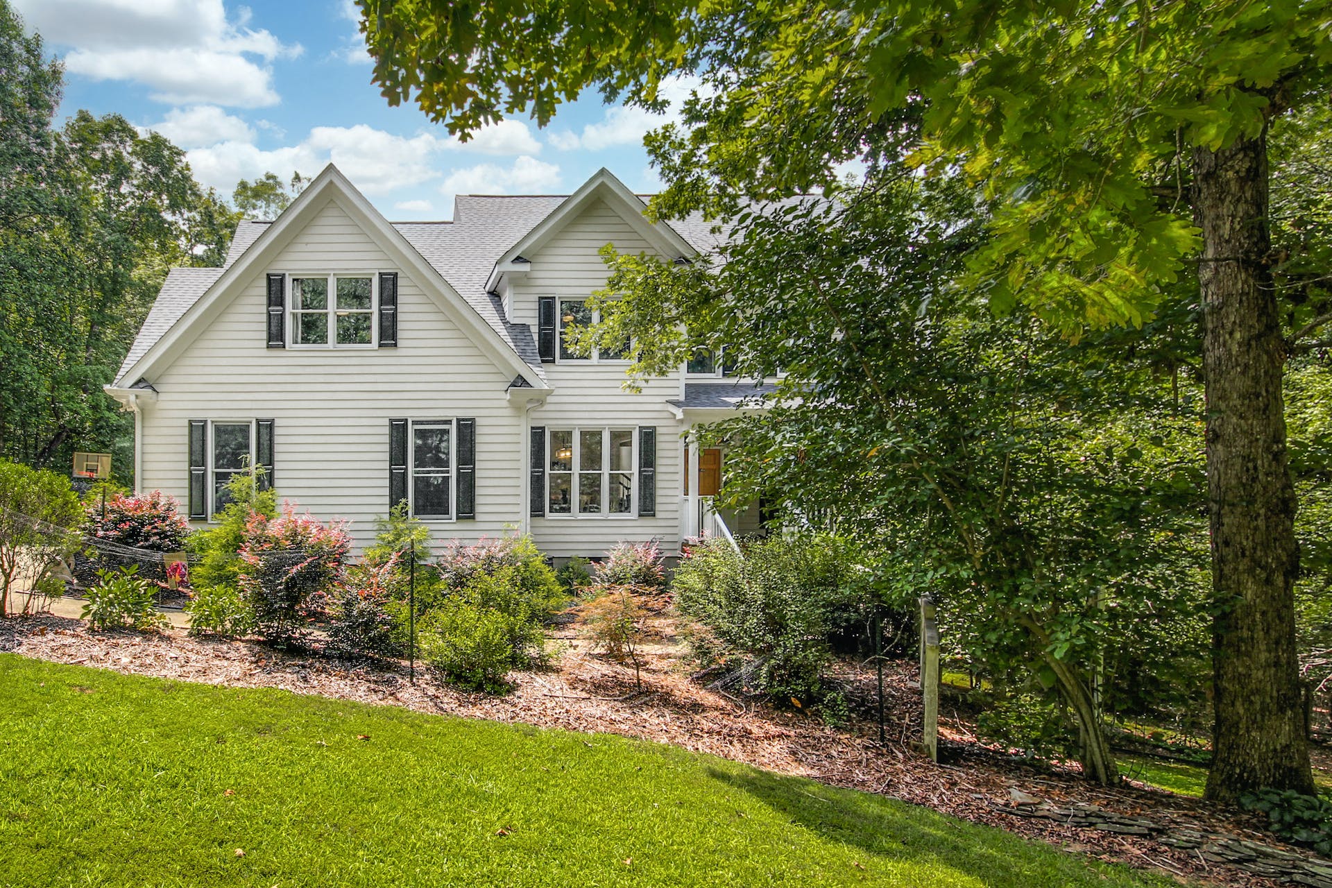 1000 Wood Sage Dr, Chapel Hill header image.