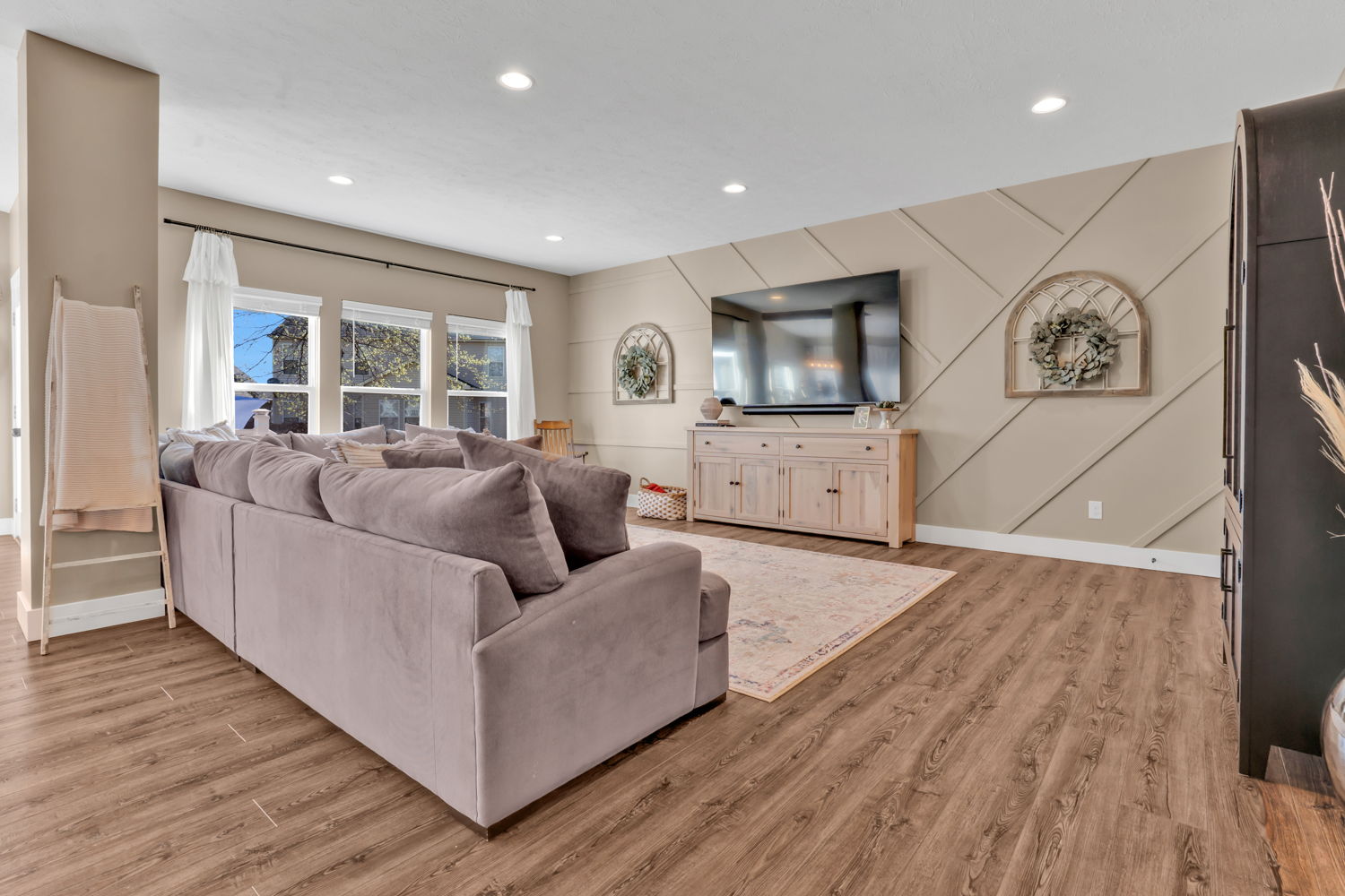 When is the best time to sell? header image.