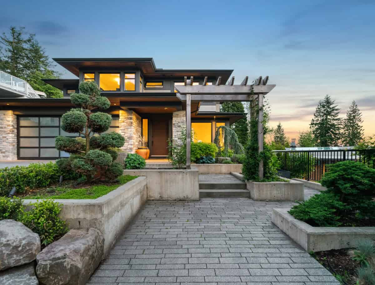 Mortgage Fell Through on Closing Day (And Other Mishaps): 6 Things That Can Go Wrong at Closing header image.