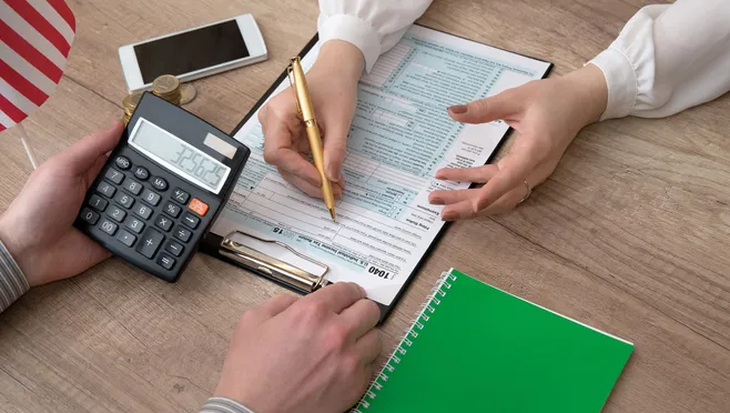 8 Easy Mistakes Homeowners Make on Their Taxes header image.