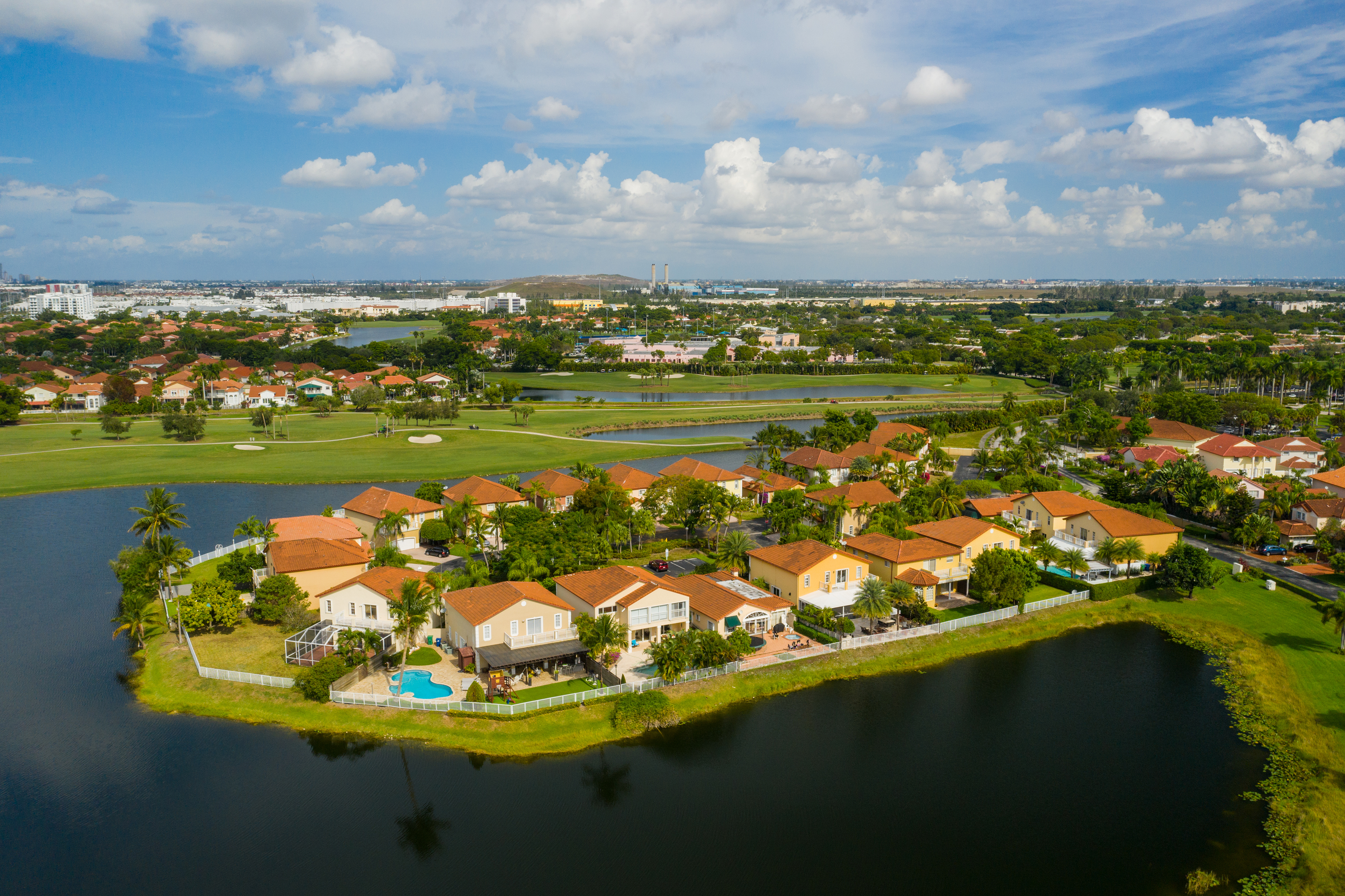 Century 21 Integra Expands Presence in Florida with New Location in Pembroke Pines header image.