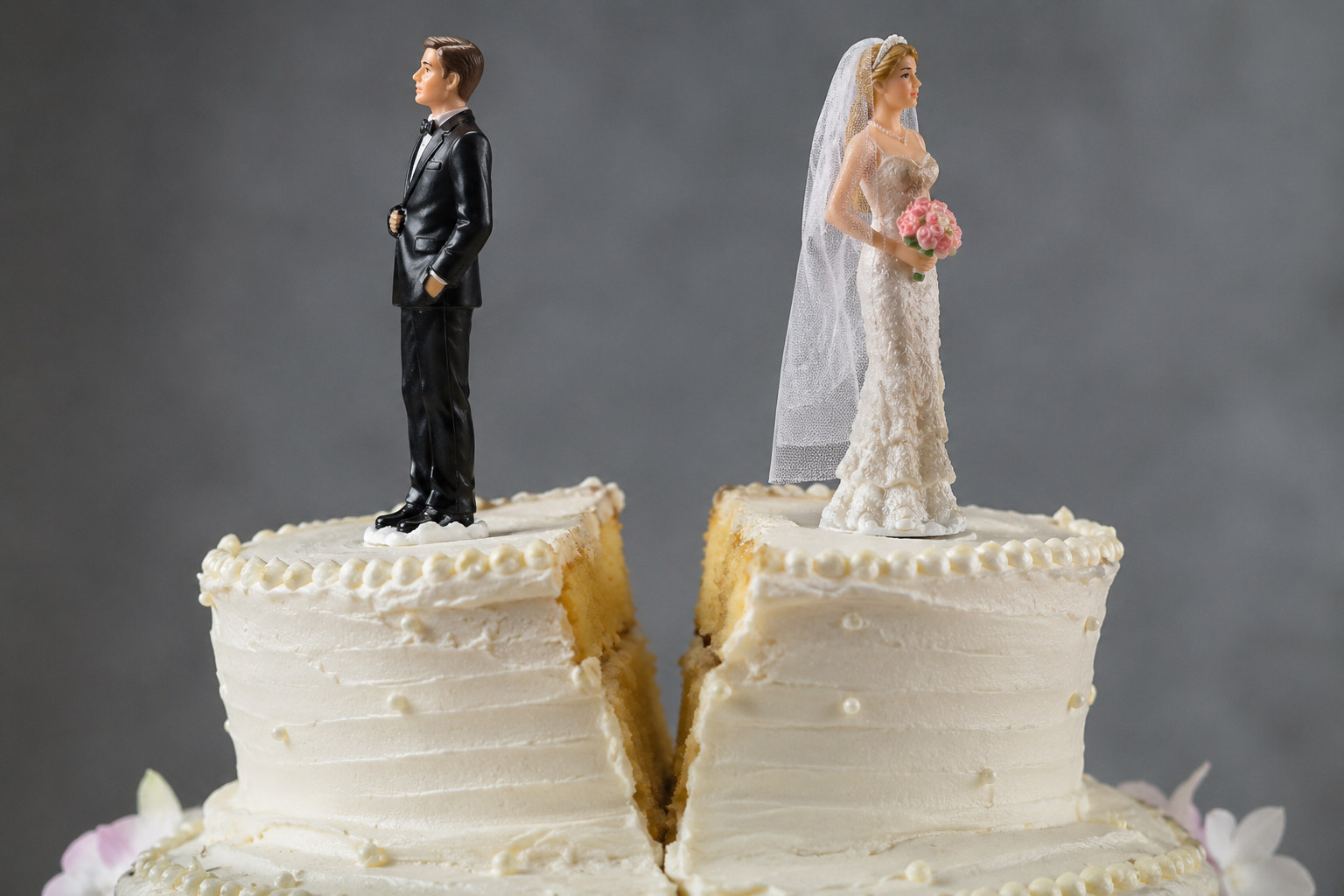 Selling a Marital Home During a Divorce in Massachusetts header image.