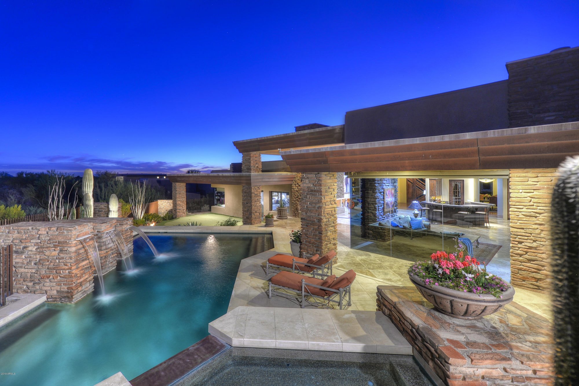 Maricopa County Real Estate Market Trends: What's Driving the Market? header image.