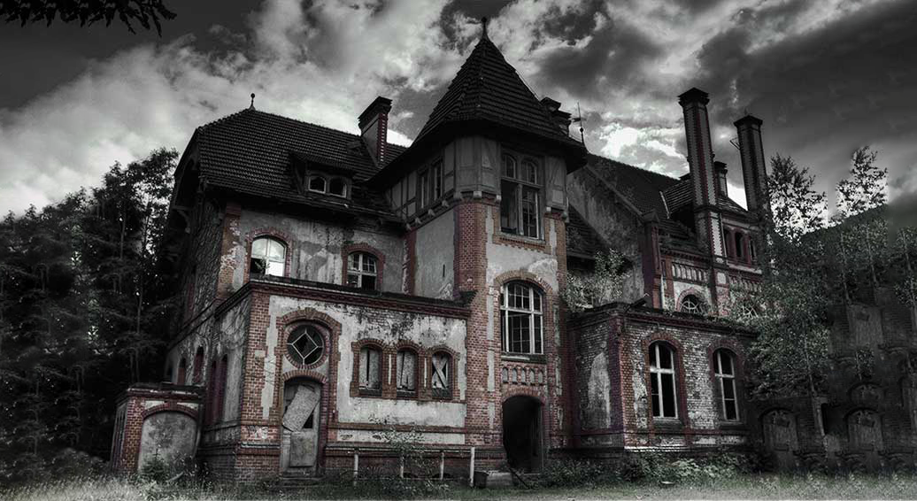 The 2 Scariest Haunted Houses in Austin Texas header image.