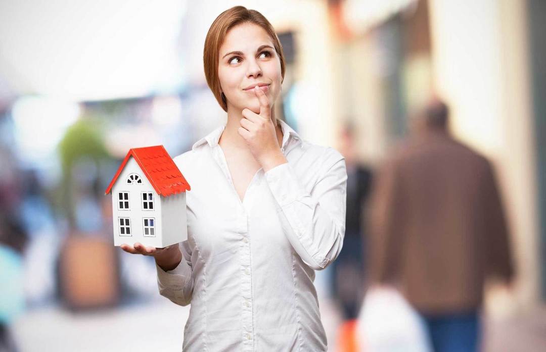 Things You Shouldn't Do When Buying A Home header image.