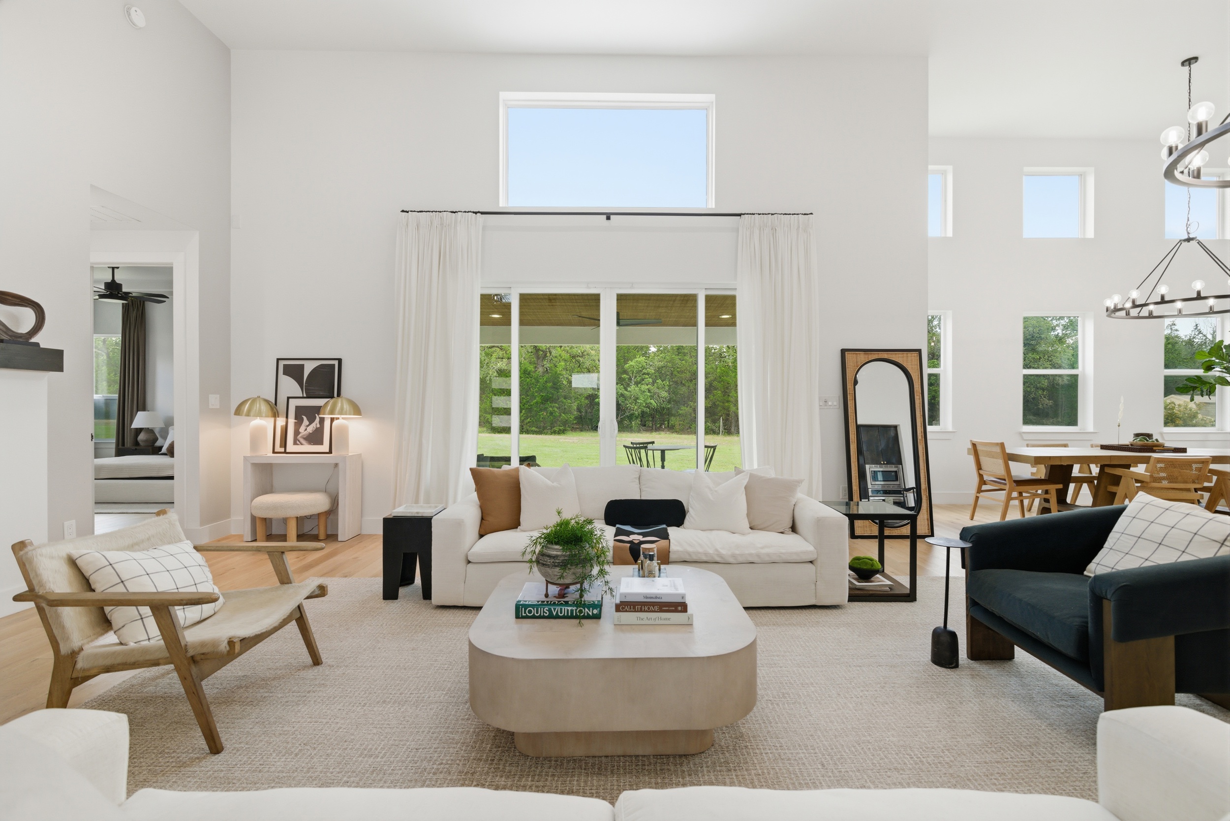 How Staging Can Help Buyers Visualize a Space header image.