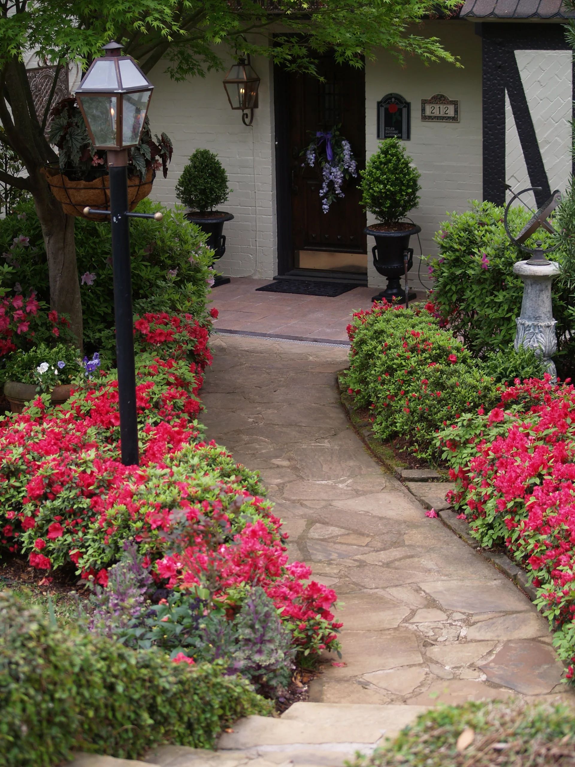 How to Boost Your Home’s Curb Appeal header image.
