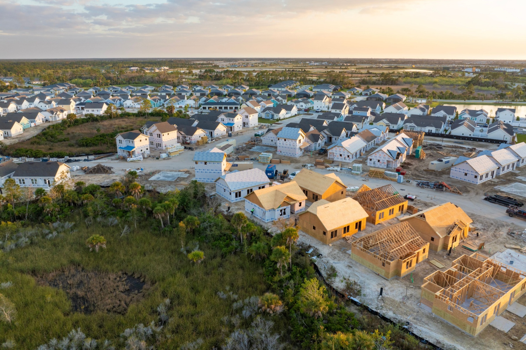 New Construction Home Buying Guide: Top Questions Every Buyer Should Ask header image.