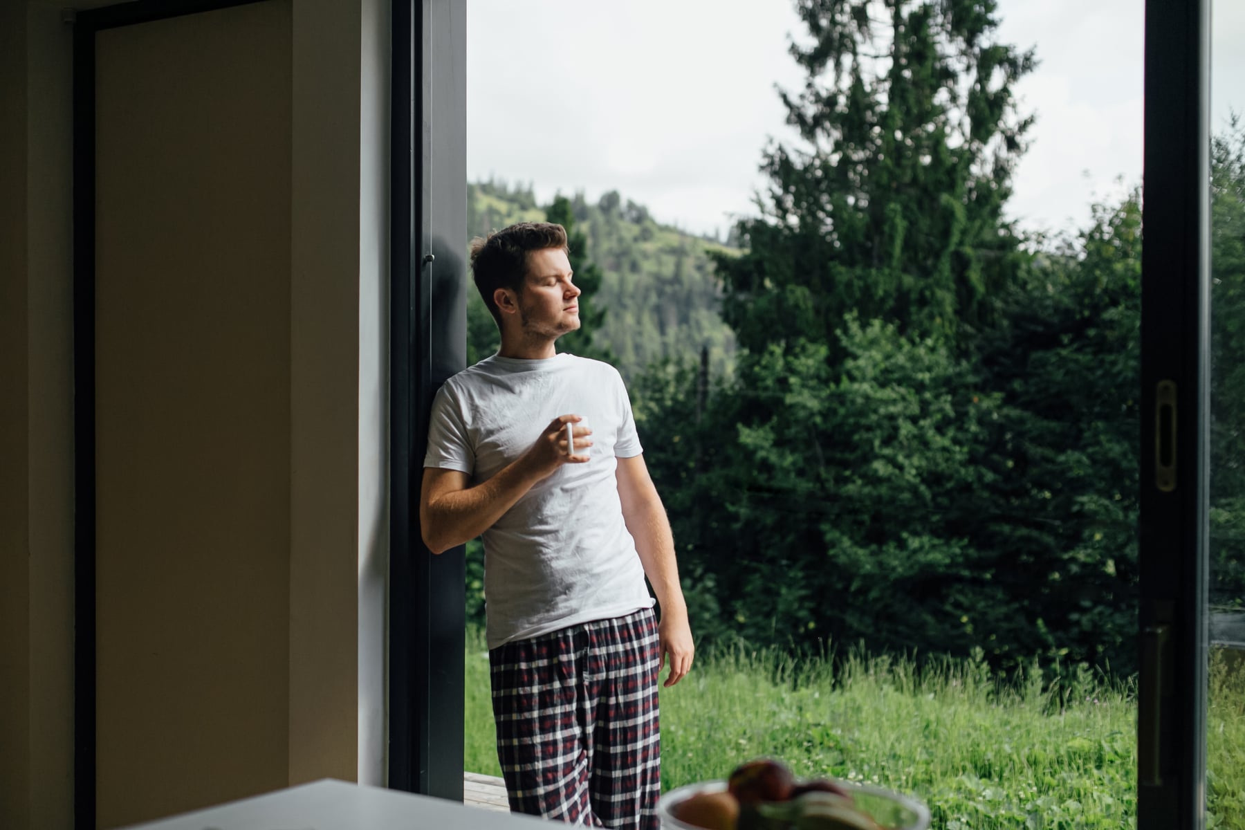 Home Warranty Coverage Explained: What It Covers, Costs, and If It’s Worth It header image.