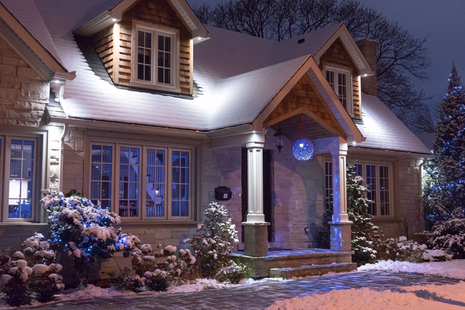 Winter Travel Checklist for Homeowners: How to Keep Your Home Safe While You’re Away header image.