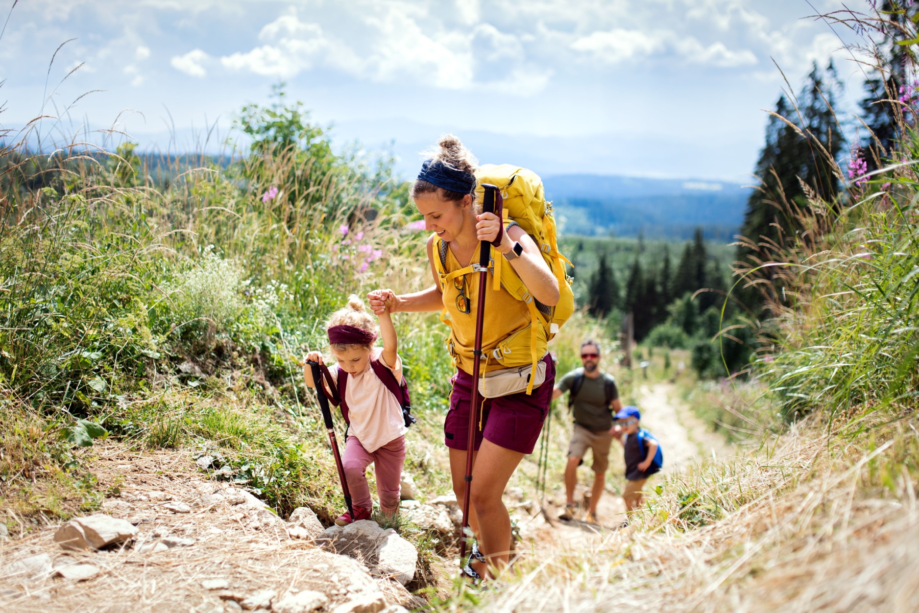 7 Best Hidden Hiking Trails in Portland to Explore header image.