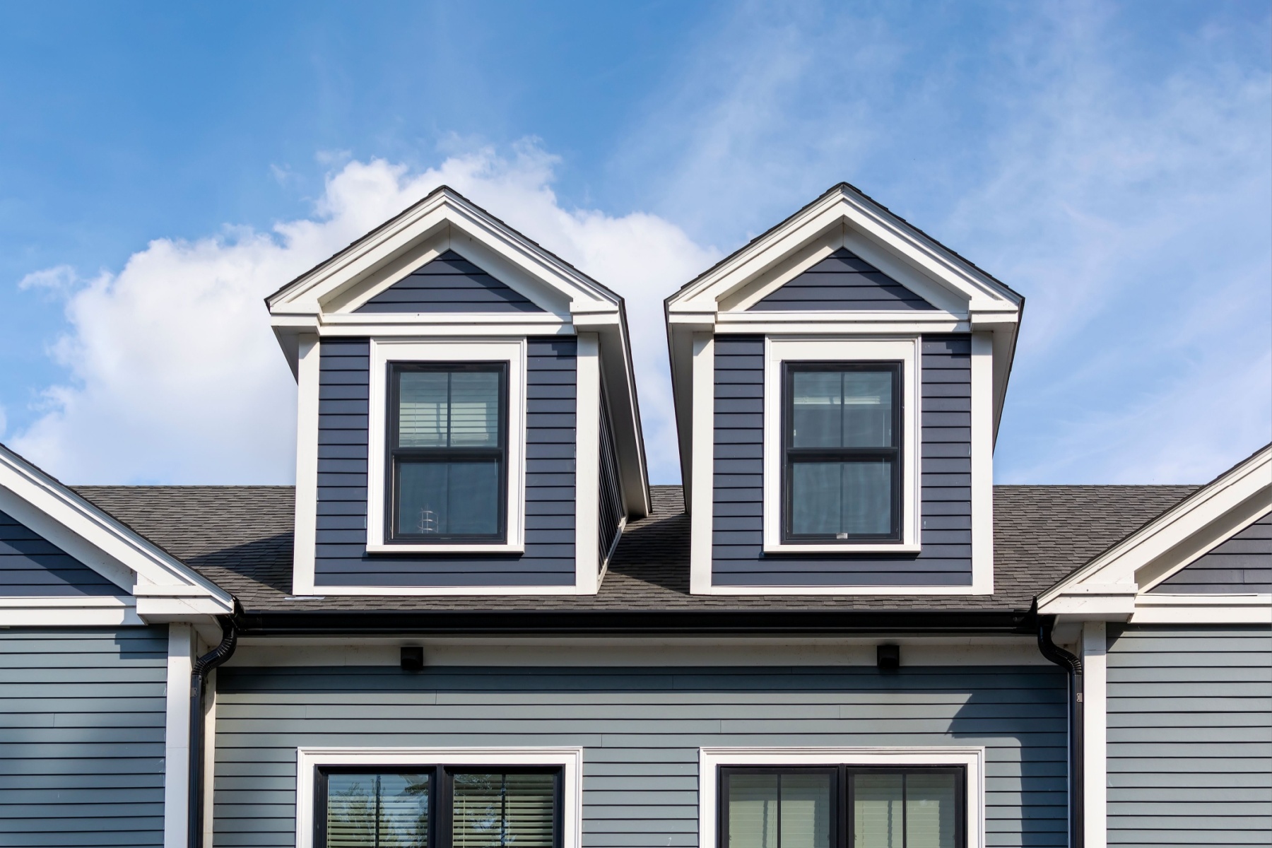 6 Key Things to Consider Before Buying a Rental Property header image.